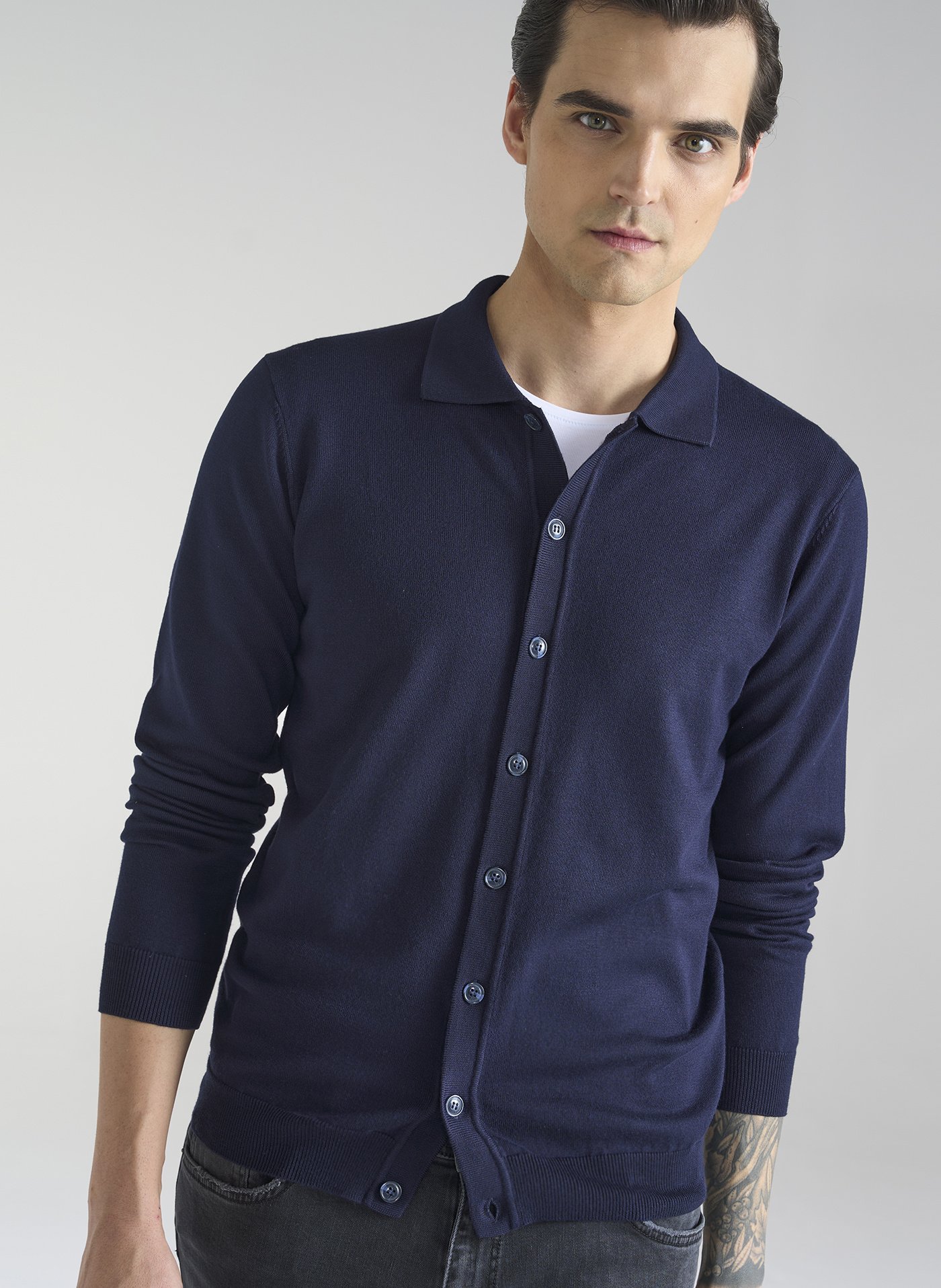 PAKO LORENTE – Granatowy kardigan z kołnierzykiem P24SF-2X-001-G-0 - Pako Lorente