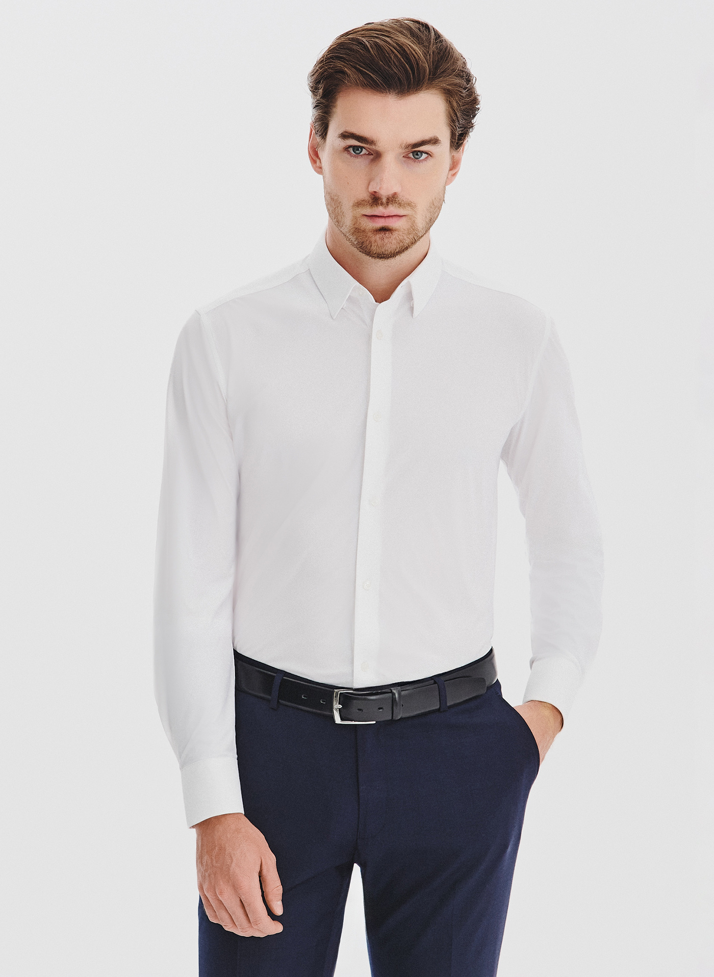 PAKO LORENTE – Biała dzianinowa koszula męska