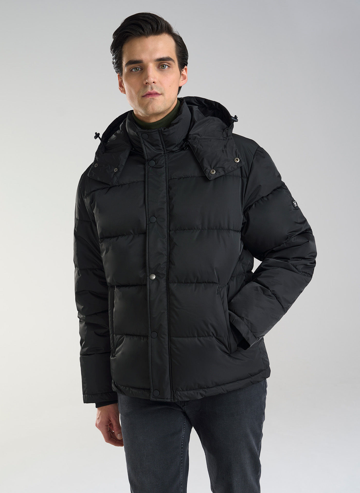 PAKO LORENTE – Krótka czarna męska kurtka z kapturem