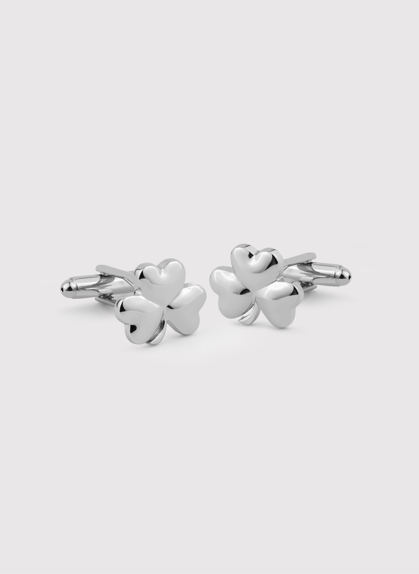 PAKO LORENTE – Srebrne spinki do mankietów koniczyna