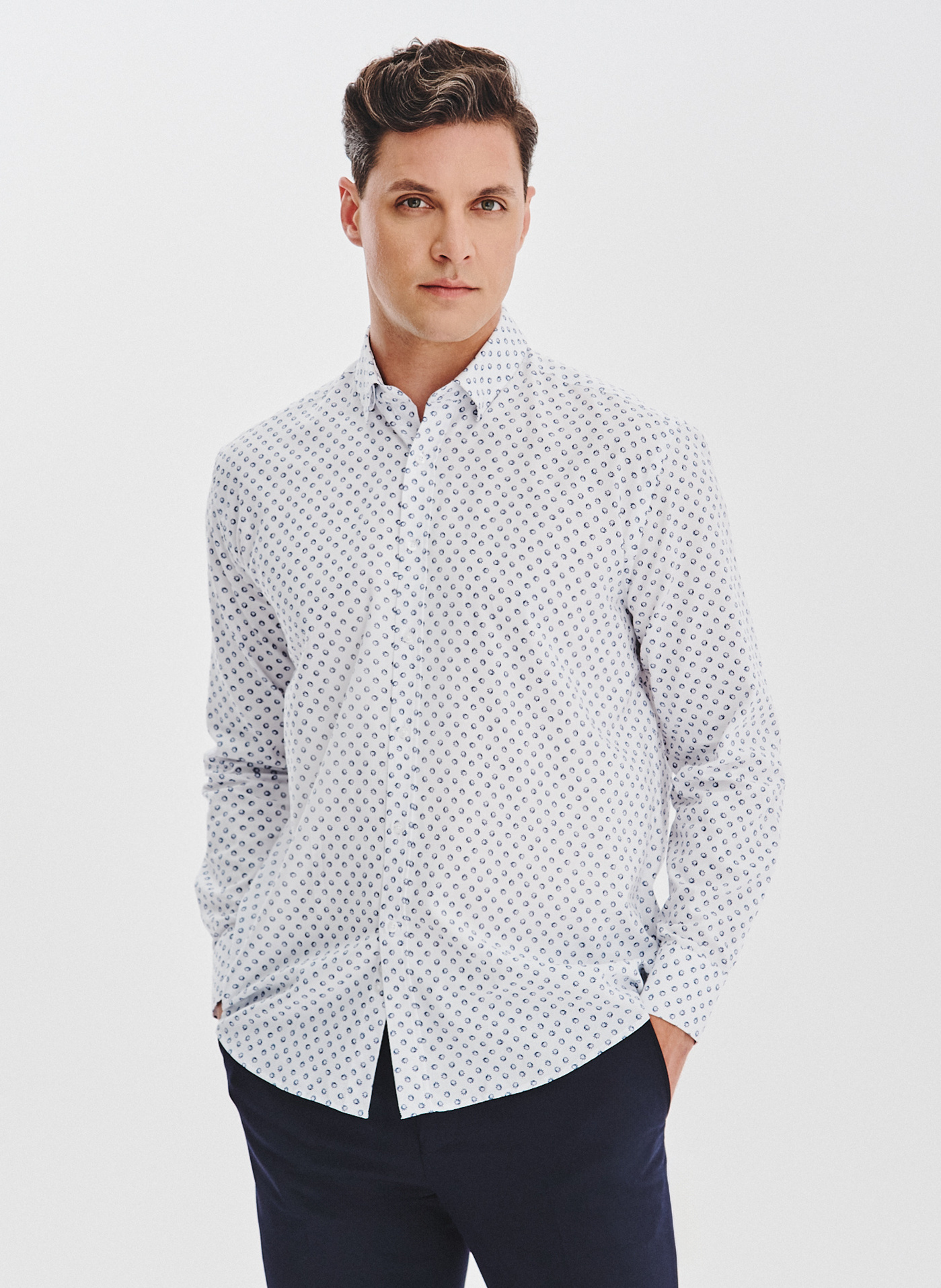 PAKO LORENTE - Biała bawełniana koszula mikrowzór