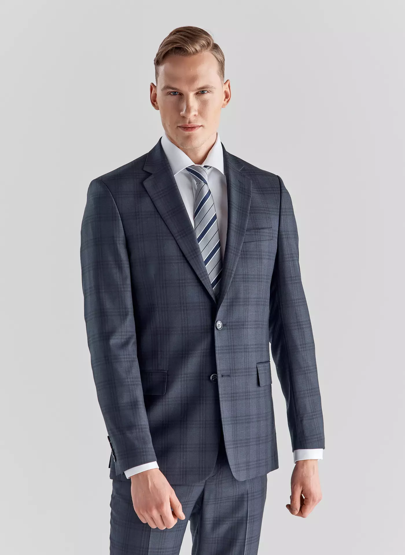 PAKO LORENTE – Granatowa marynarka garniturowa P21WP-3G-035-G