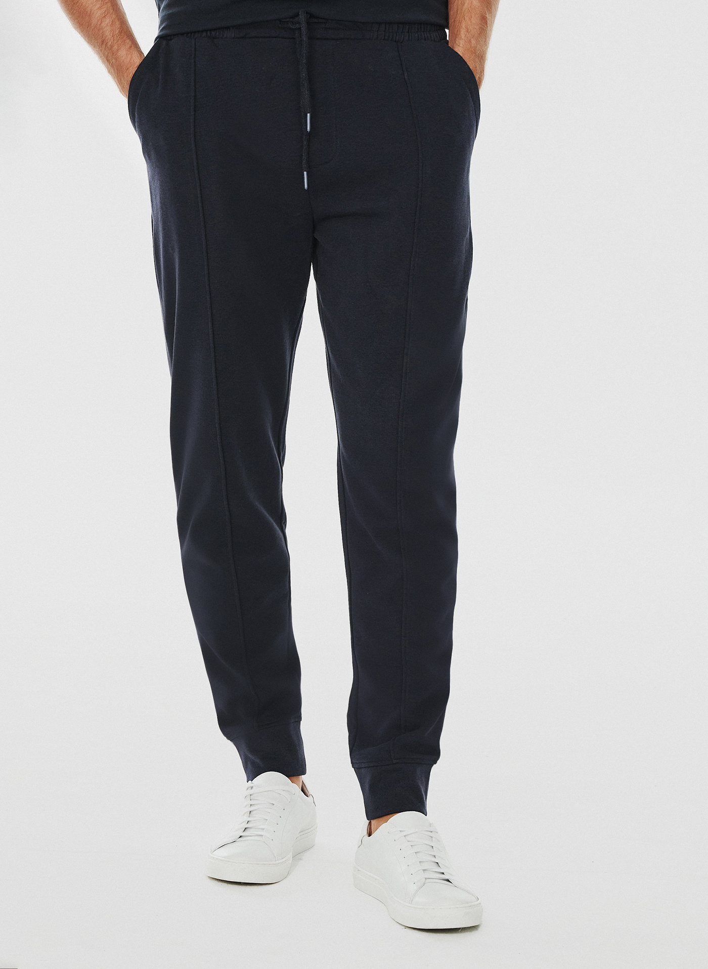 Dzianinowe spodnie dresowe w granatowym kolorze