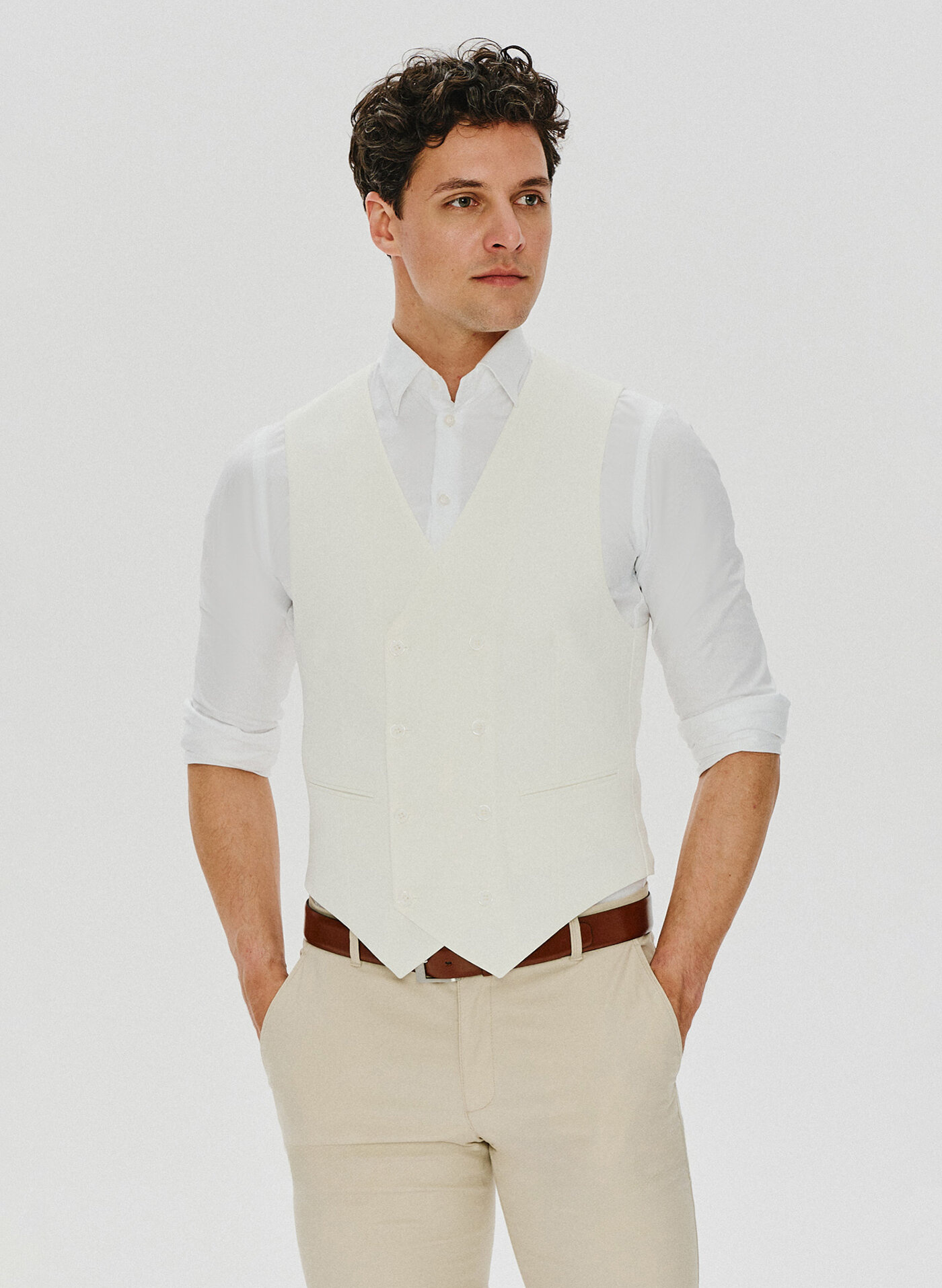 PAKO LORENTE – Beżowa dwurzędowa kamizelka męska