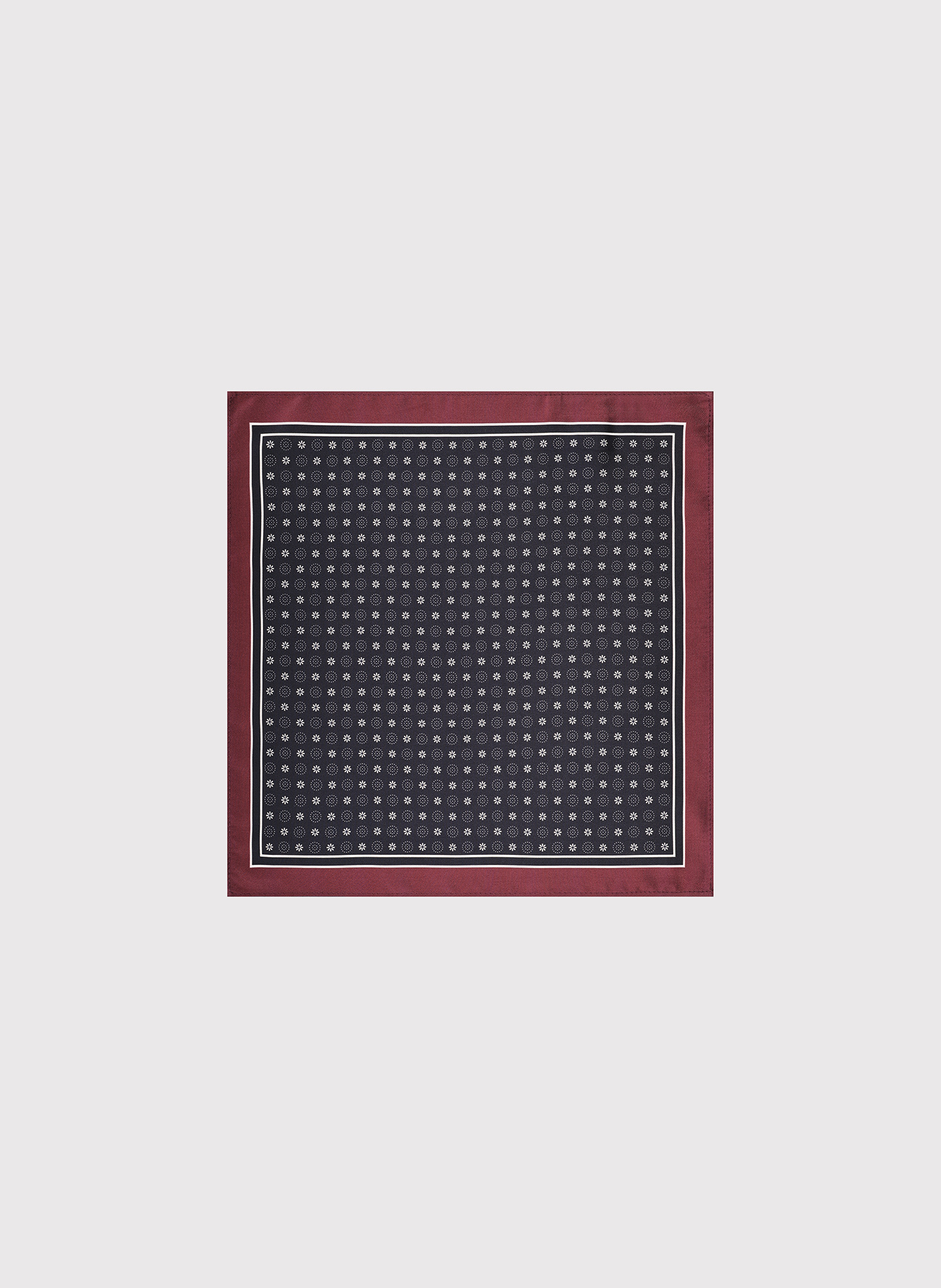 PAKO LORENTE – Grafitowa poszetka w mikrowzór