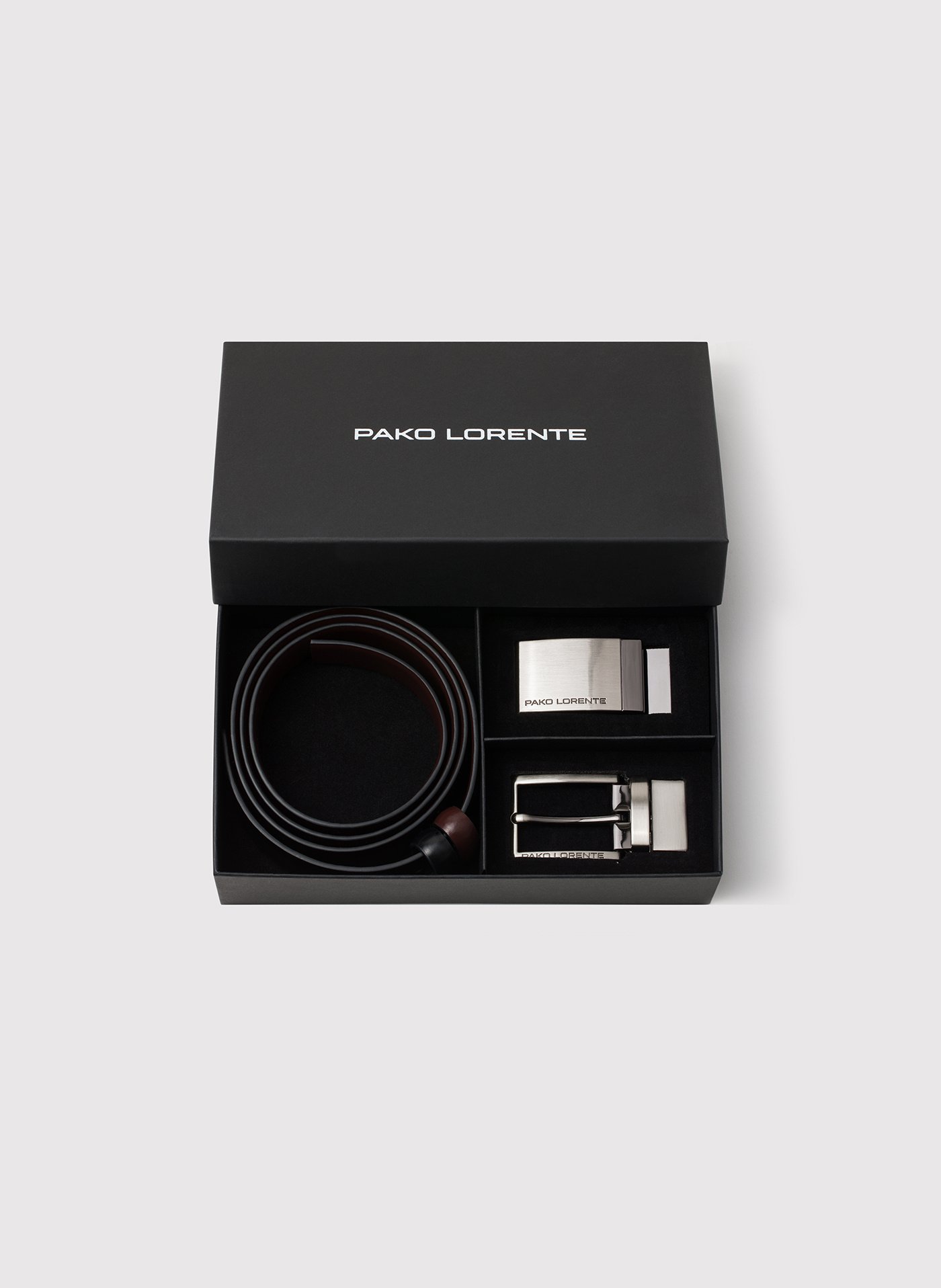 PAKO LORENTE - Dwustronny skórzany pasek z błyszczącą klamrą