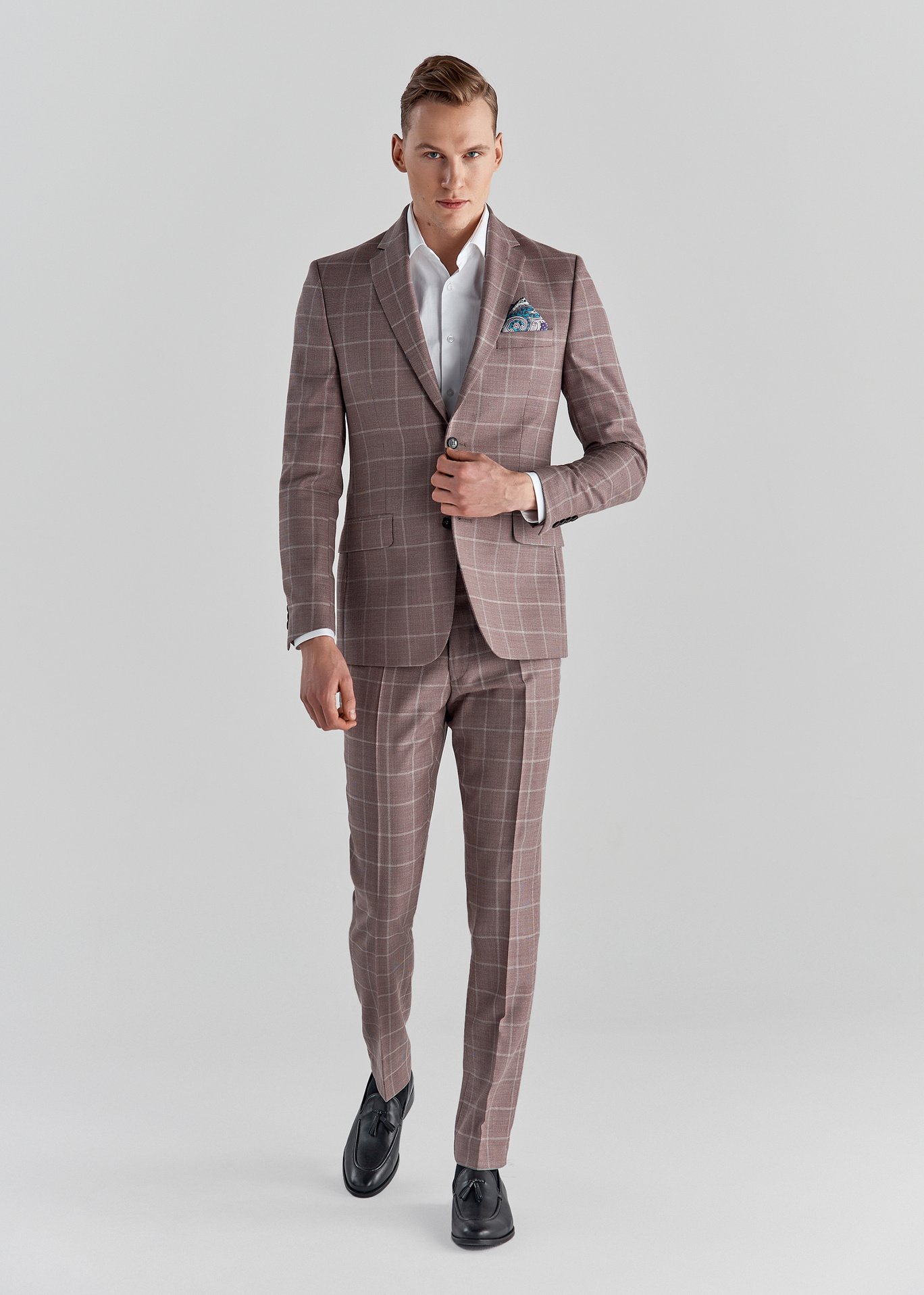 PAKO LORENTE – Różowe spodnie garniturowe P22SP-6G-019-W-S