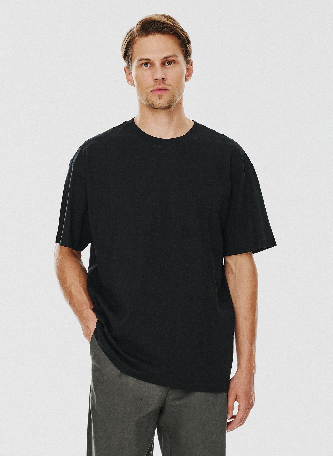 PAKO LORENTE – Czarny męski t-shirt basic