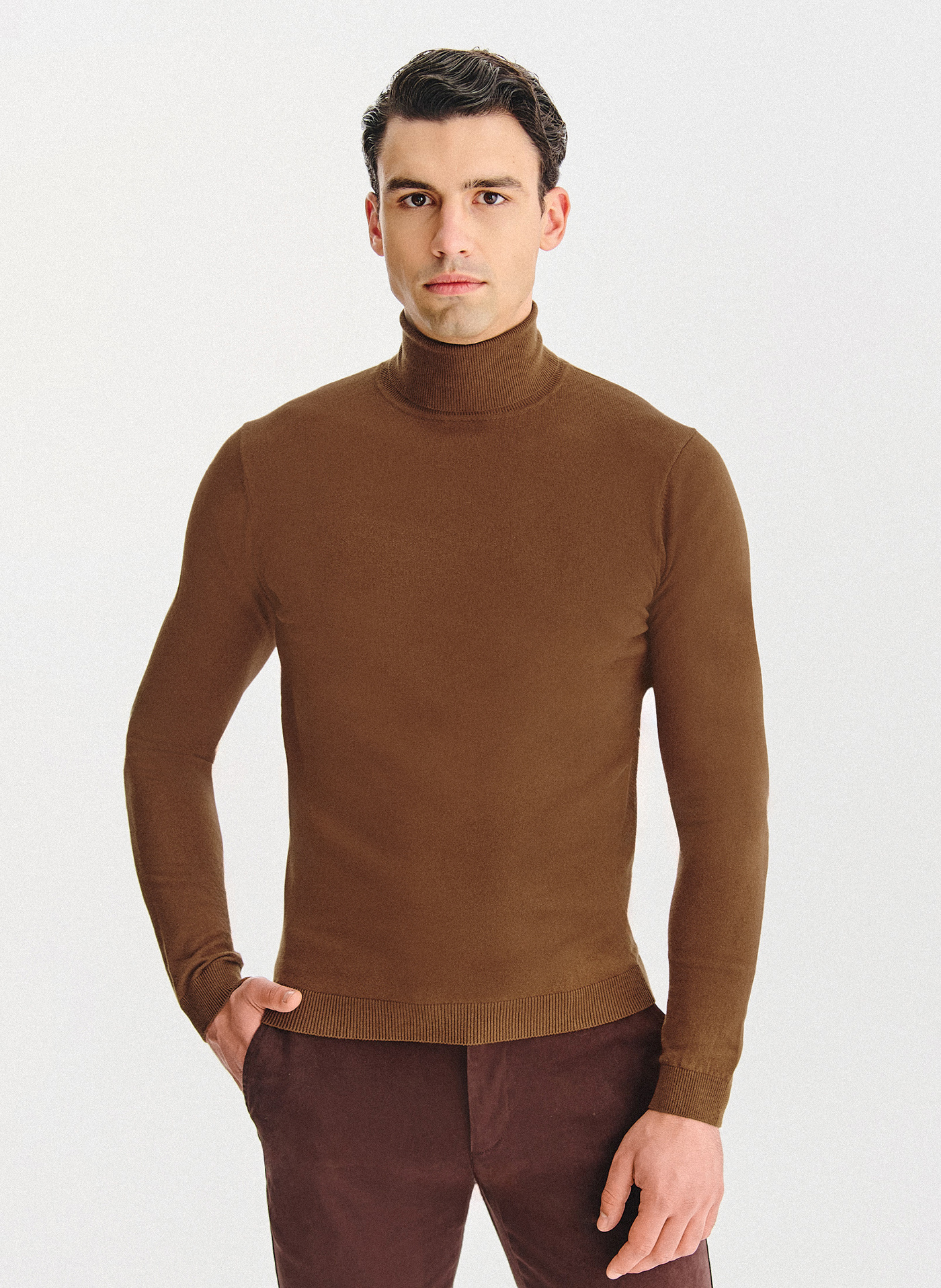 PALKO LORENTE - Kamelowy gładki golf męski