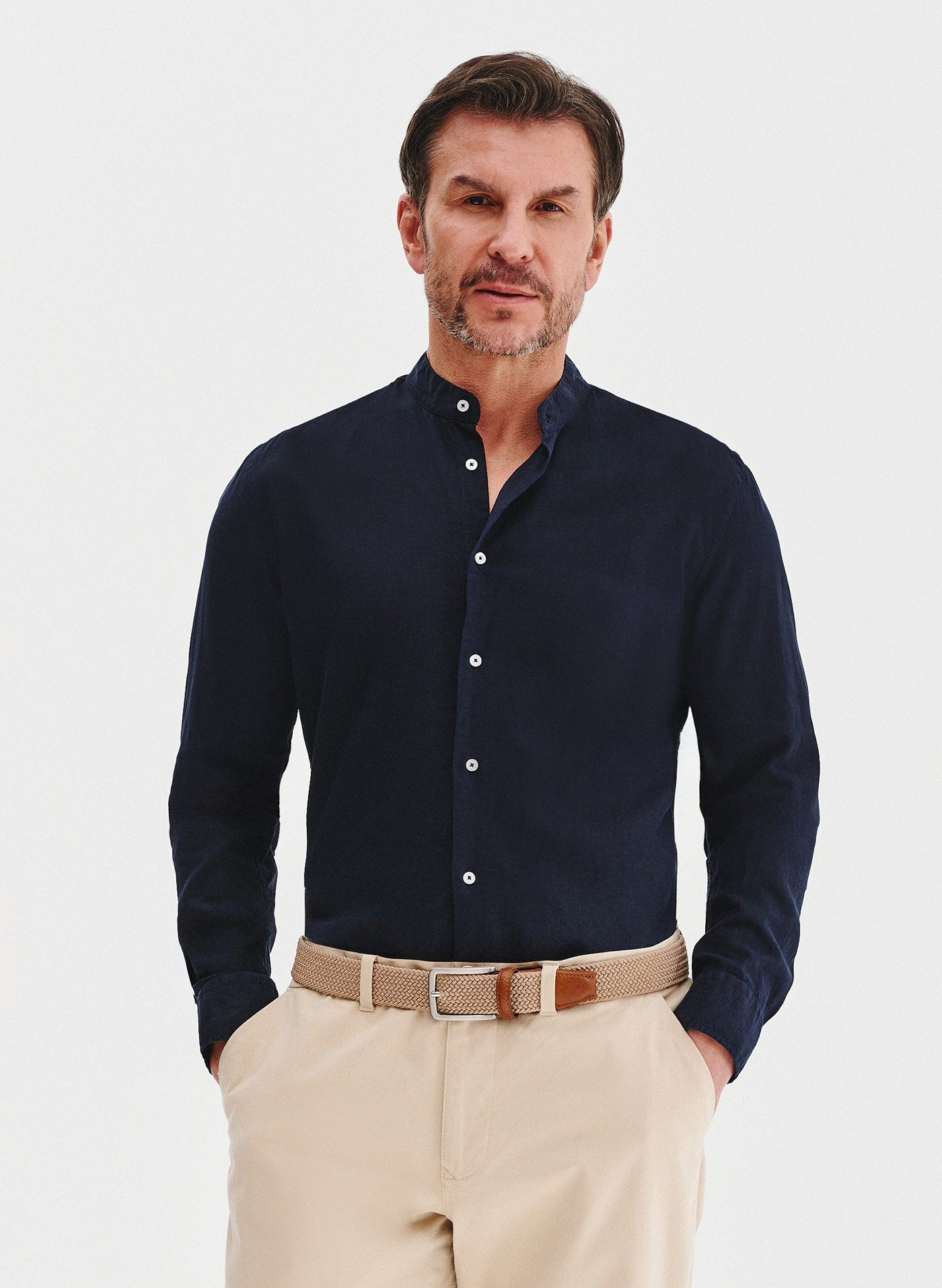 PAKO LORENTE – Lniana granatowa koszula męska ze stójką