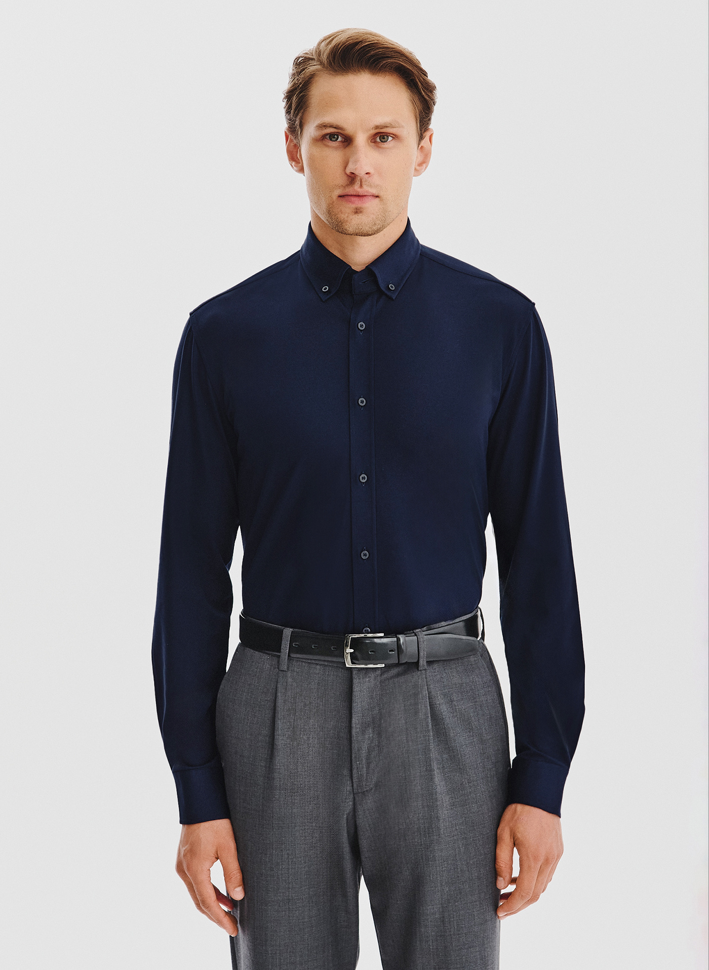 PAKO LORENTE – Granatowa koszula z bawełną