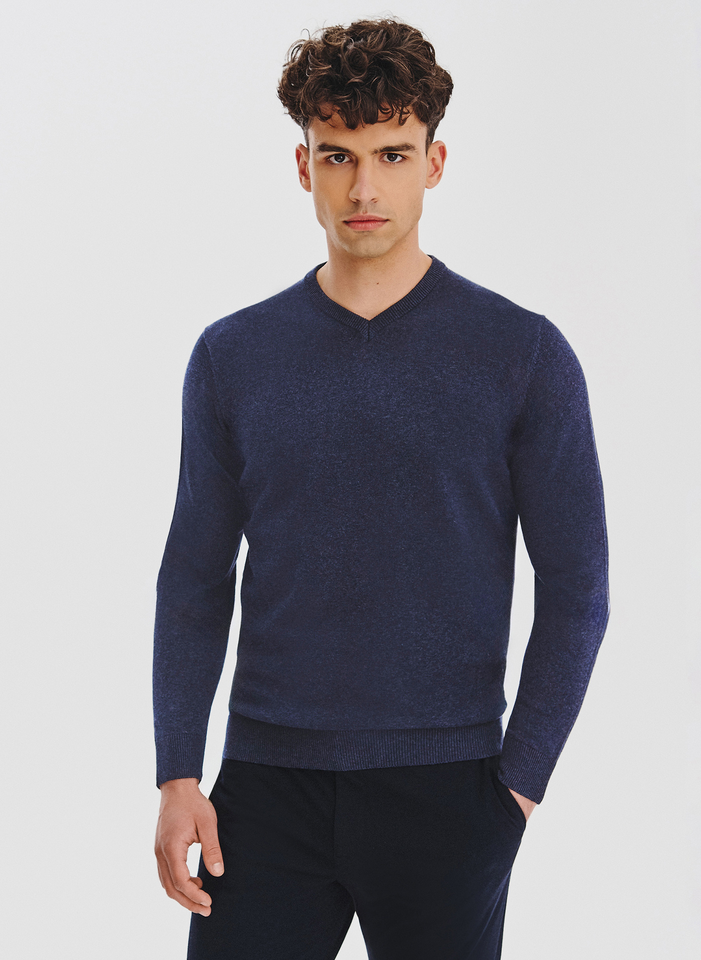 PAKO LORENTE - Granatowy sweter męski v-neck