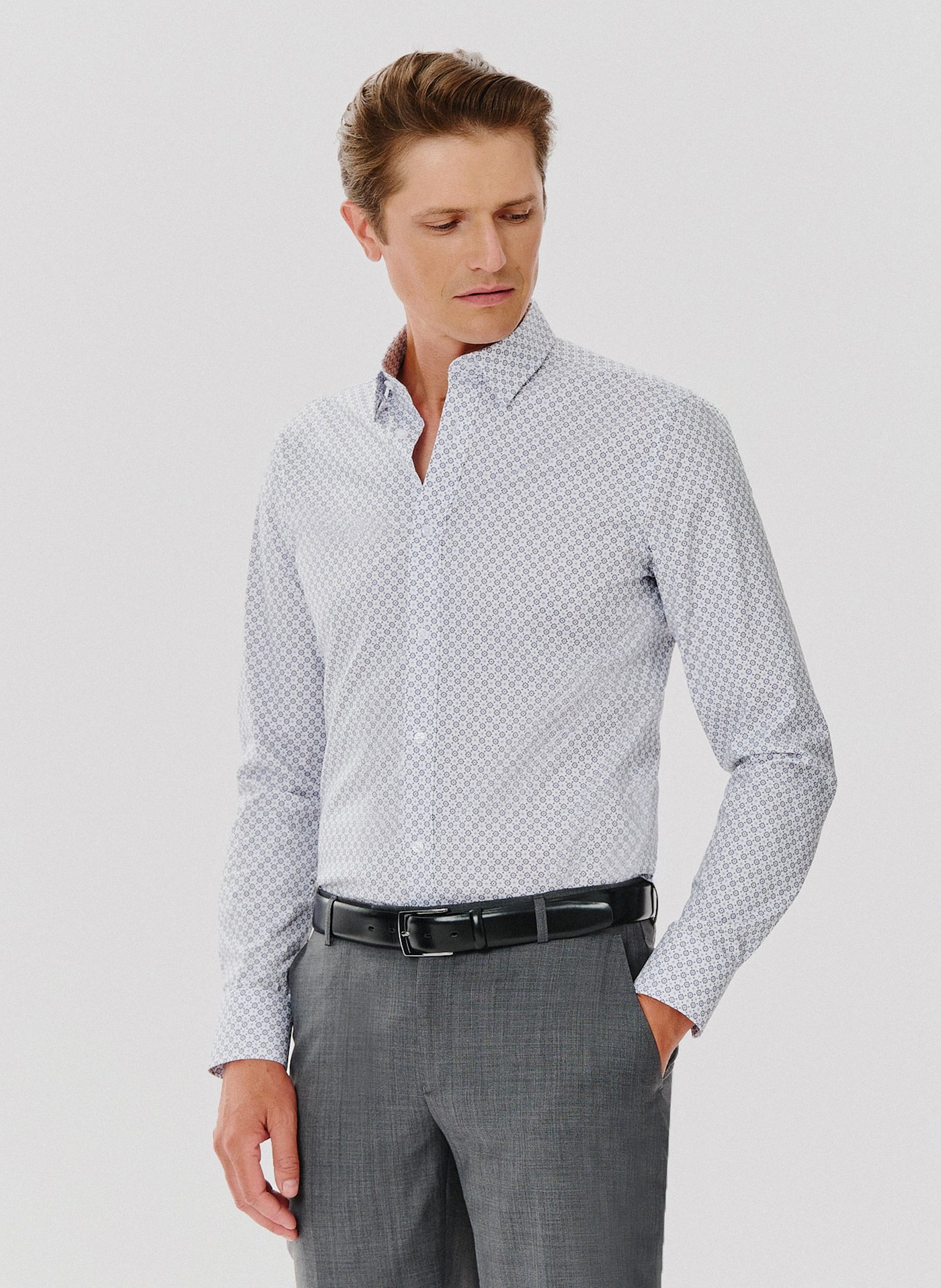 PAKO LORENTE – Biała koszula męska w mikrowzór