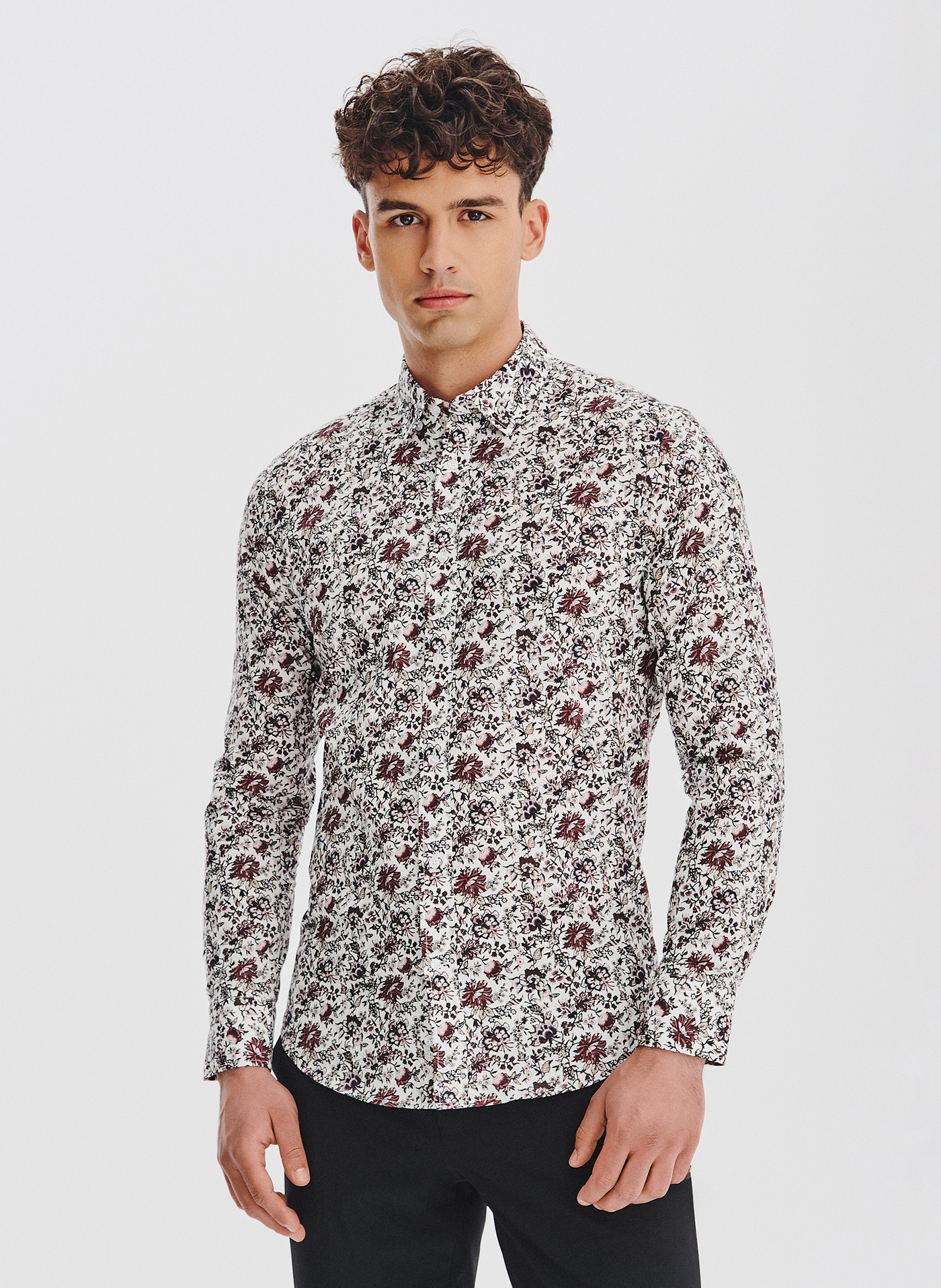 PAKO LORENTE – Biała koszula w kwiaty