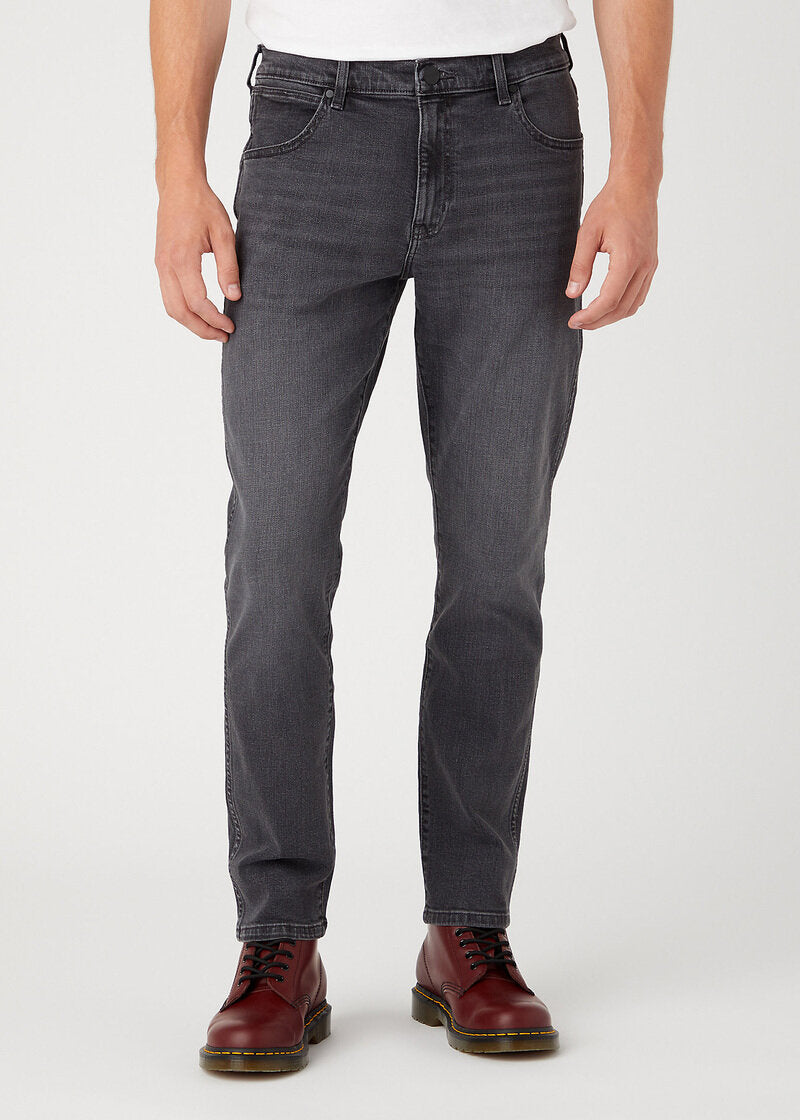 Męskie Spodnie Jeansowe Wrangler Larston Blackout W18S29Z79 112330748, W34 L34