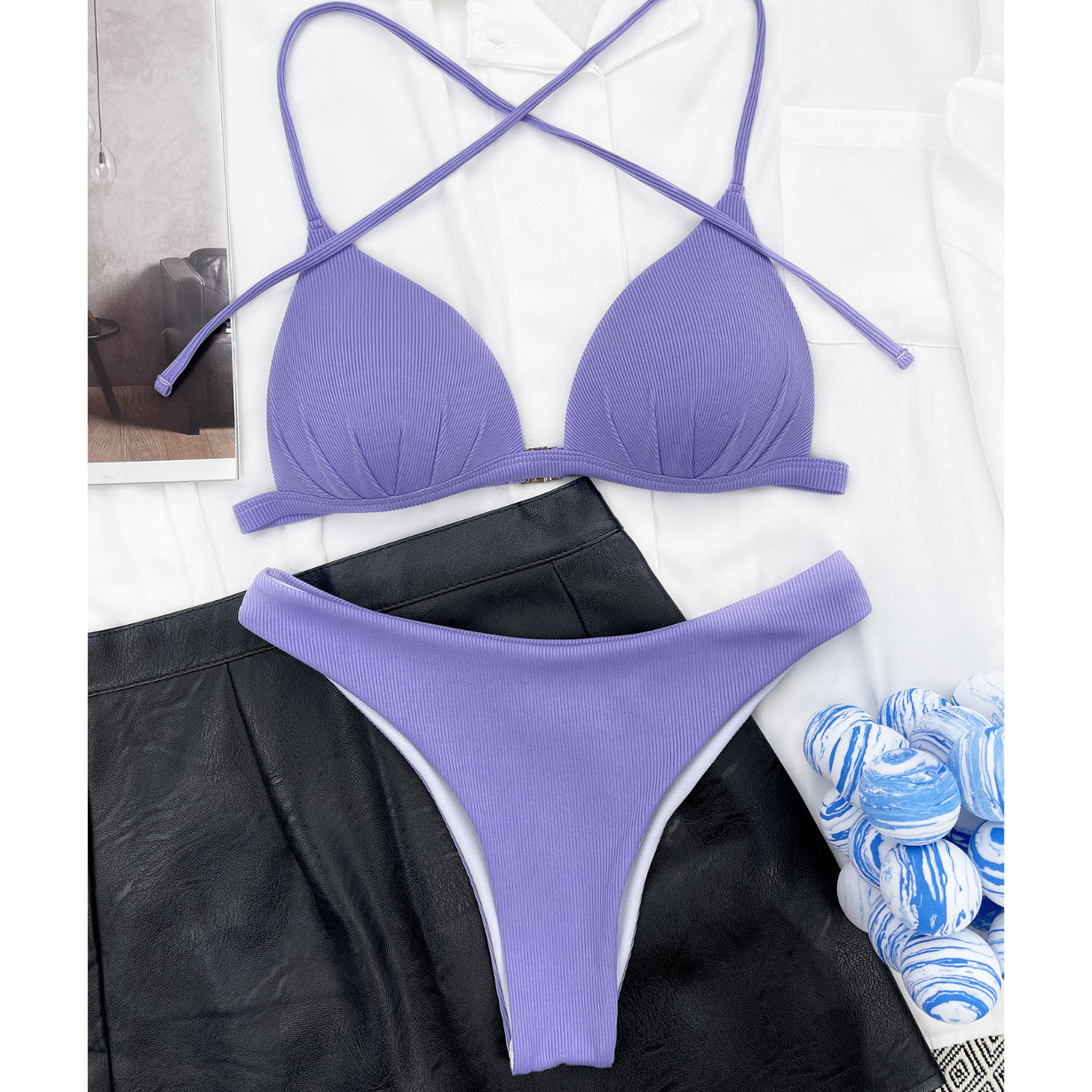 Bikini z figami na plażę i basen Luissa