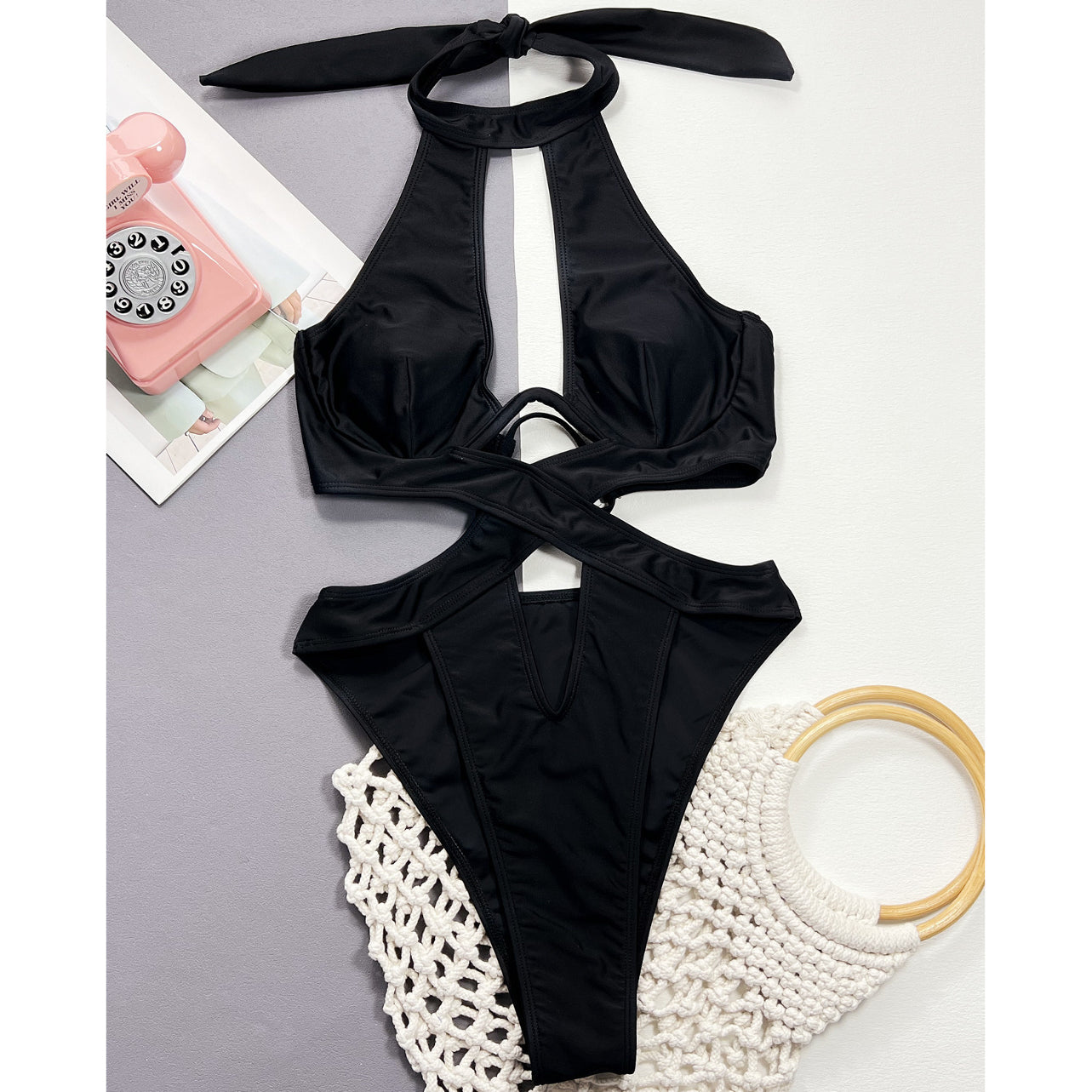 Strój kąpielowy z wycięciami na plażę i basen Majram