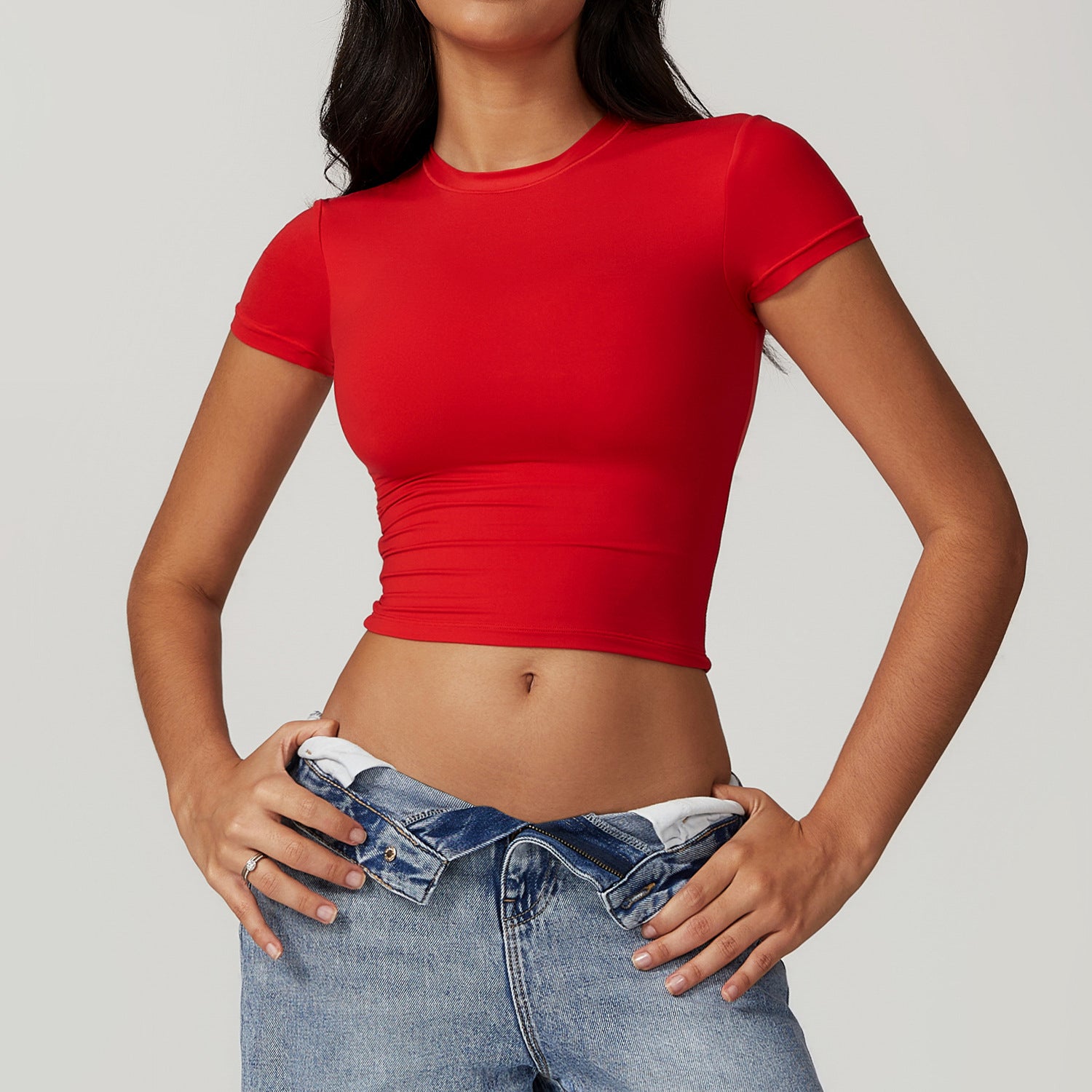 Crop top elastyczny do treningu i na co dzień Karter
