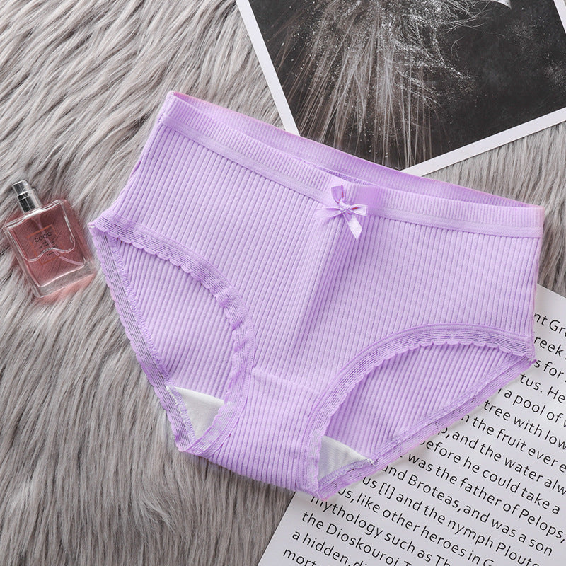 Majtki prążkowane o średnim stanie z miękkiego materiału Norina