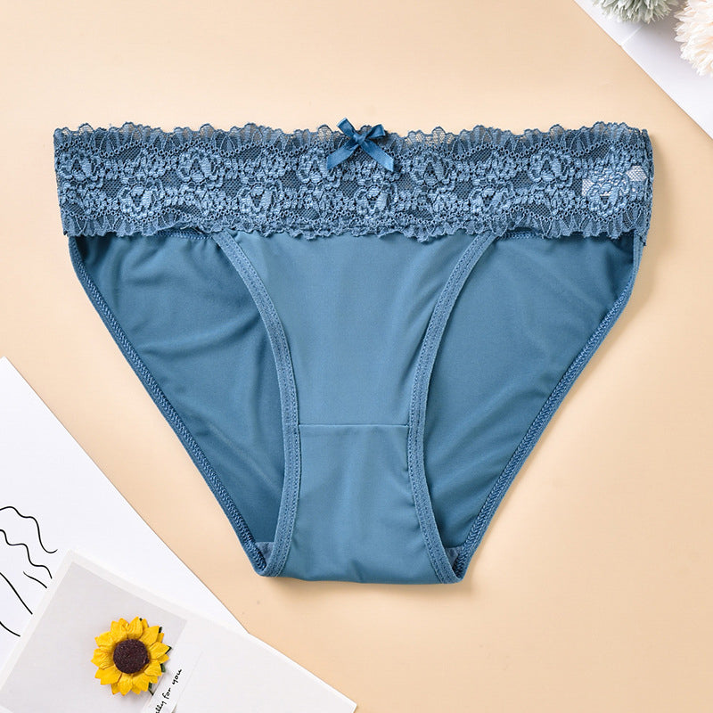 Figi koronkowe z elastycznego materiału Santoshi