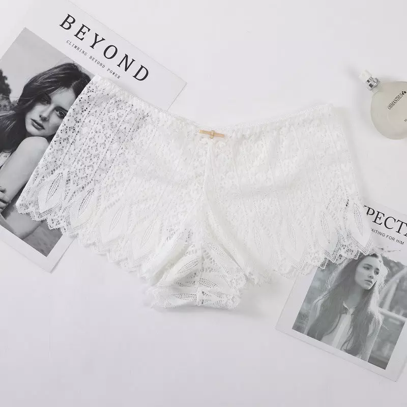 Majtki koronkowe z sznurowaniem eleganckie na co dzień Aylin