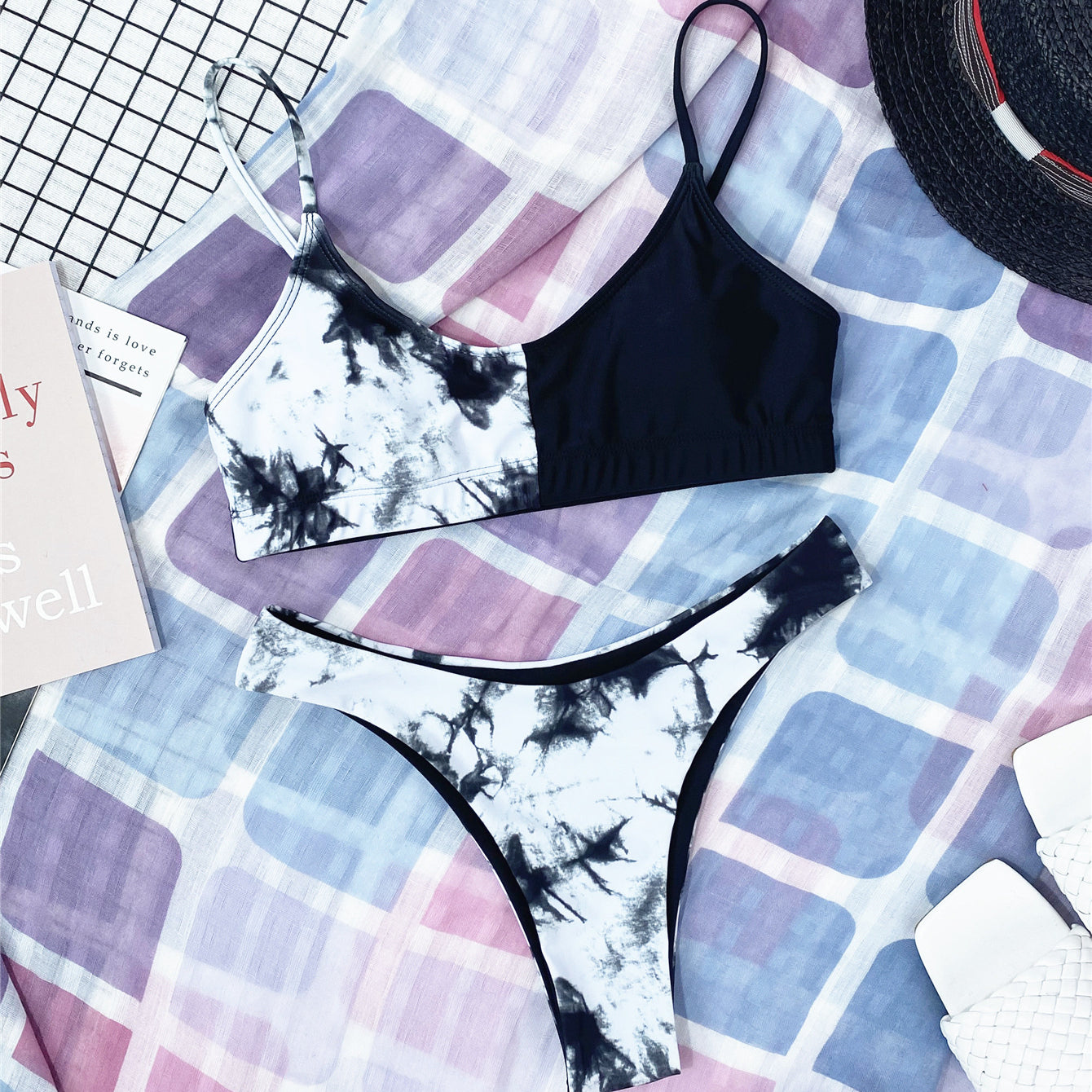 Strój kąpielowy dwuczęściowy z wysokiej jakości materiałów na plażę i basen Everarda