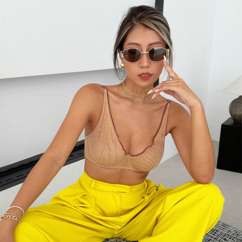 Biustonosz z fiszbinami zapewniający wsparcie i komfort Fjorda