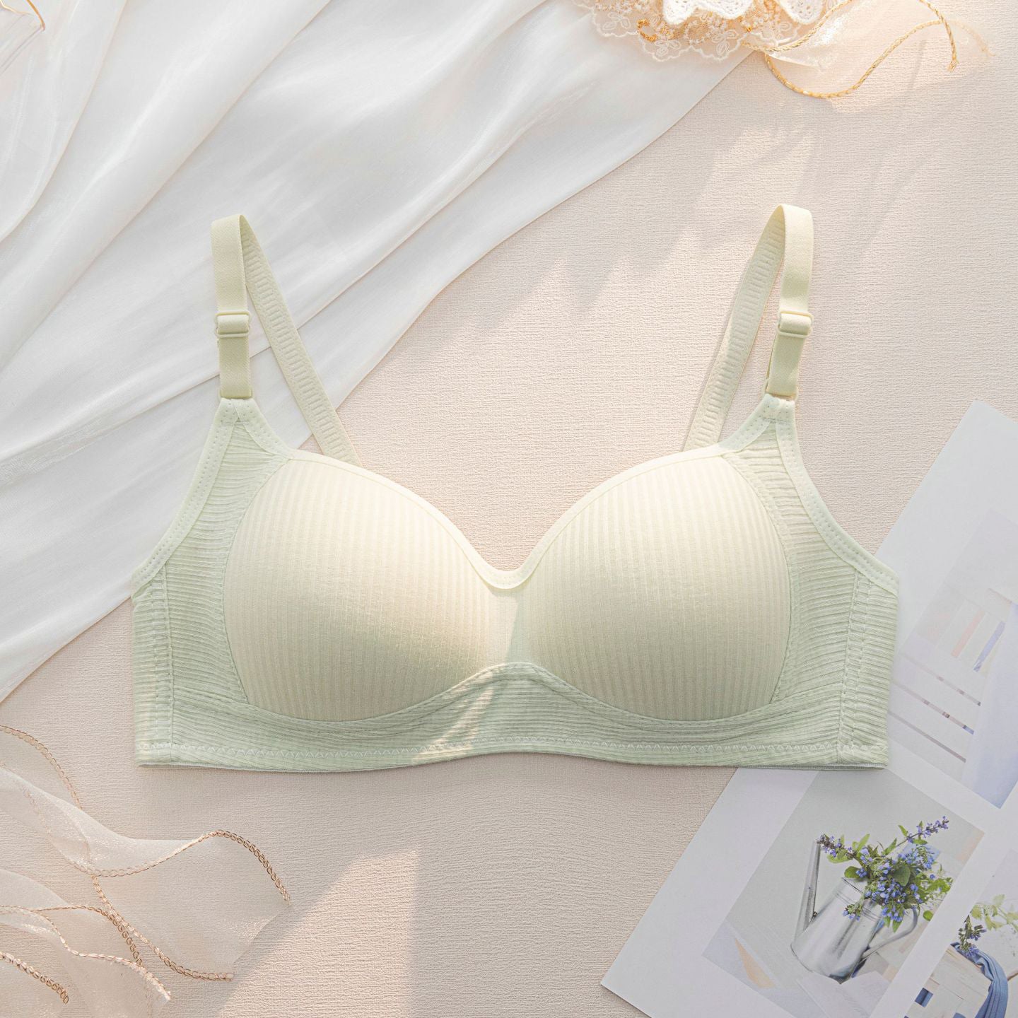 Biustonosz bezszwowy bez fiszbin codzienny elegancki Sibylle