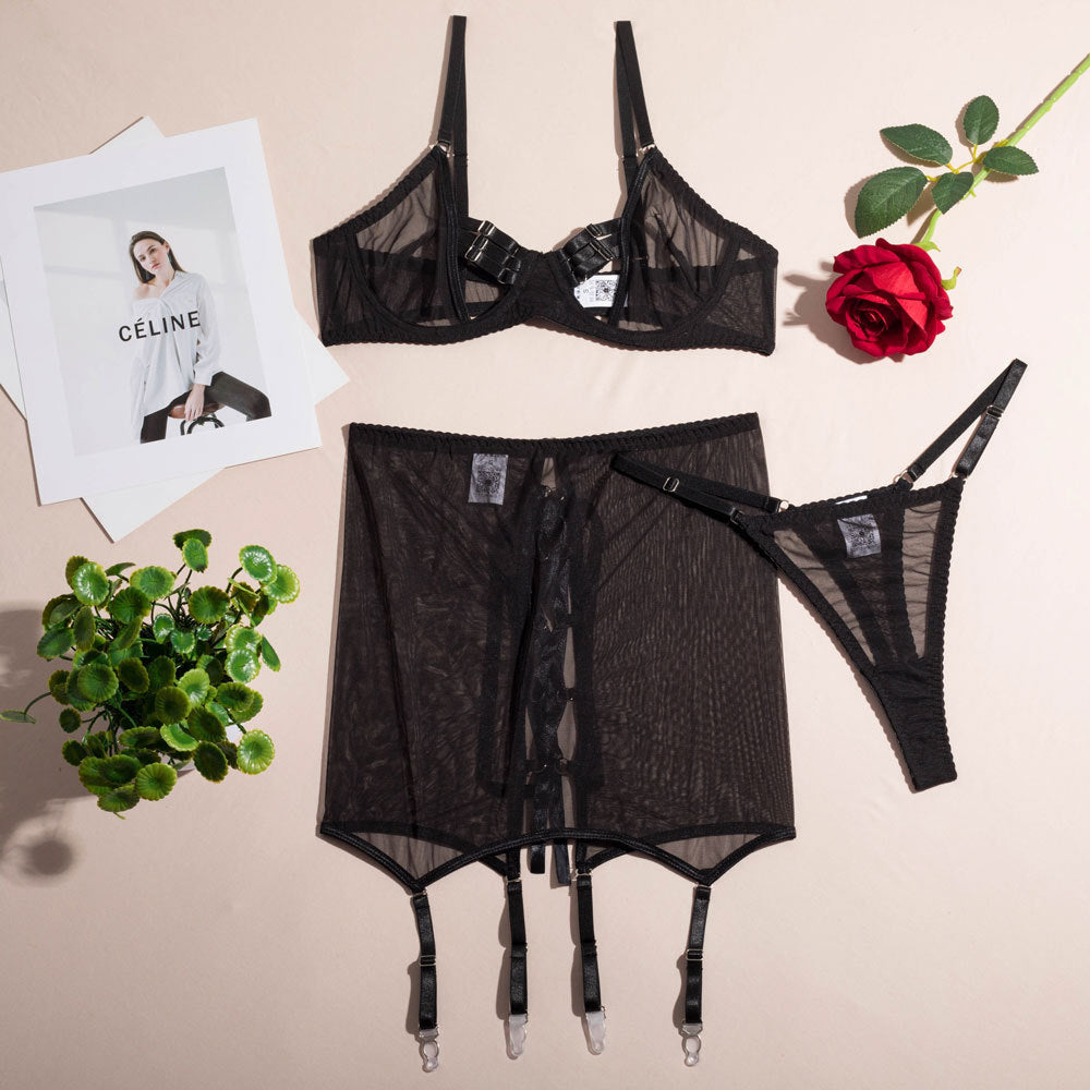 Komplet bielizny trzyczęściowy na romantyczny wieczór Vlasta