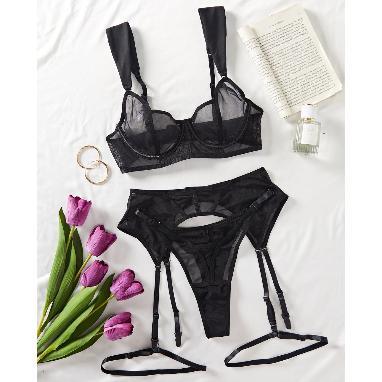 Komplet bielizny czteroczęściowy z delikatnych materiałów Joanie