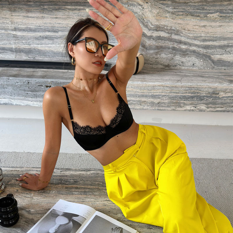 Biustonosz push-up z fiszbinami unosi biust elegancki design Carlijn