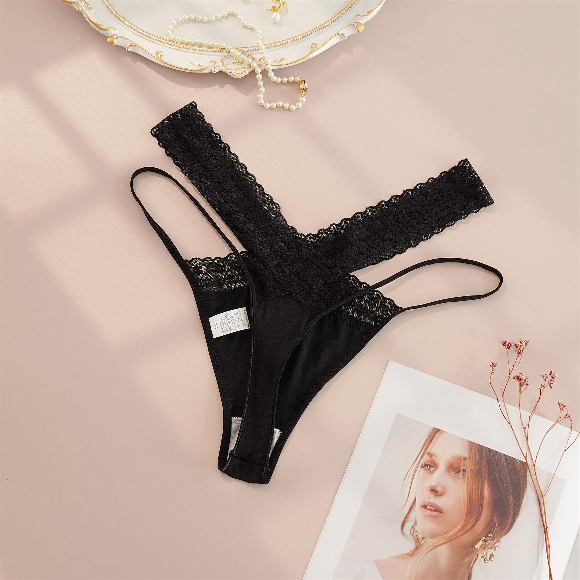 Majtki z koronką dla kobiet Imran