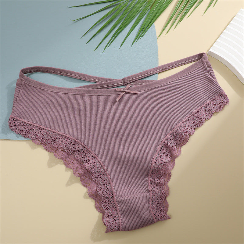 Figi z paseczkami i koronką na co dzień i okazje Vladena