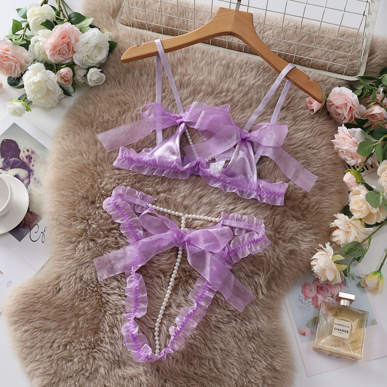 Komplet bielizny z siateczki z wstążkami Sallee