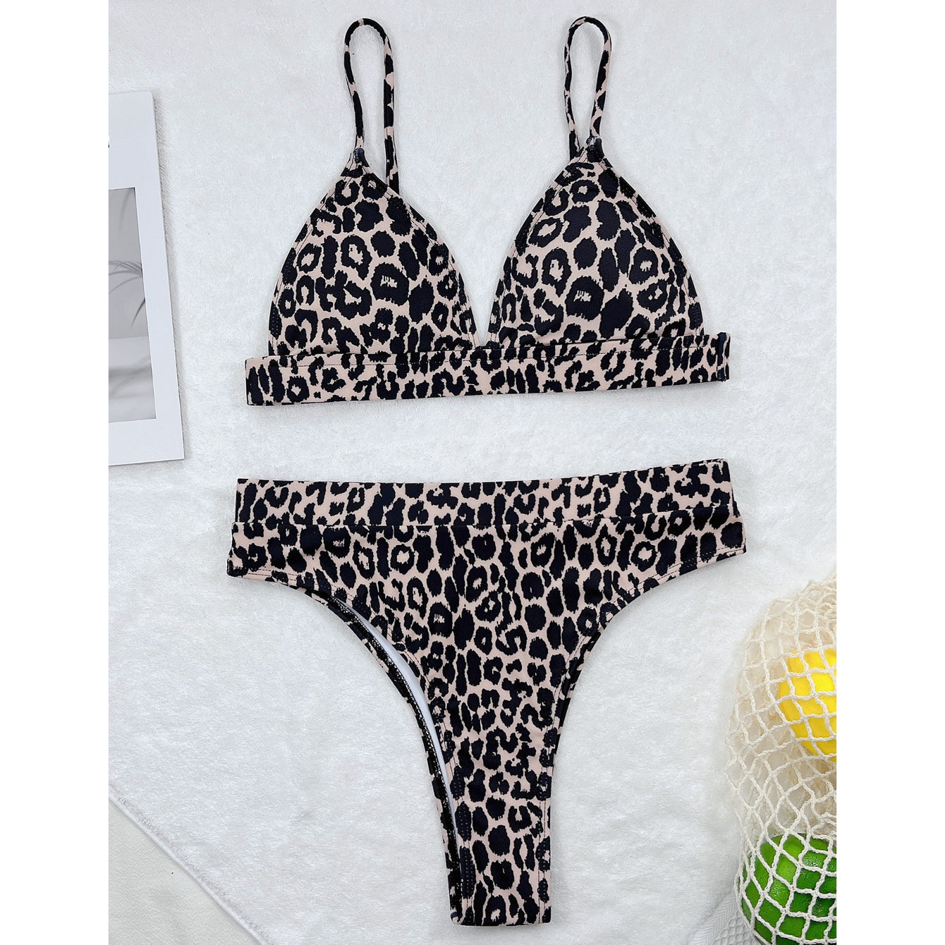 Strój kąpielowy z usztywnianymi miseczkami szybkoschnący Harlee