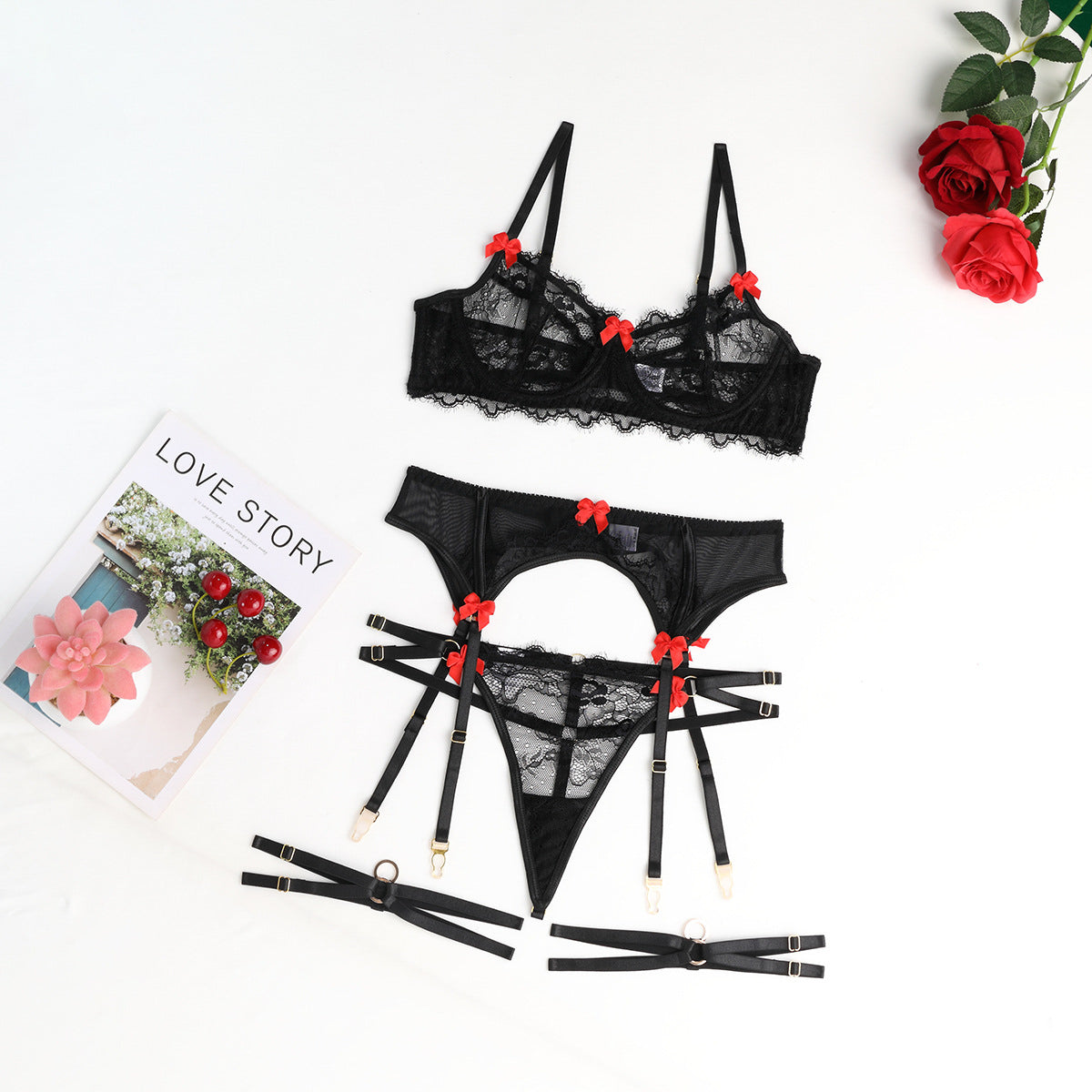 Komplet bielizny koronkowej z regulowanymi paskami Antera