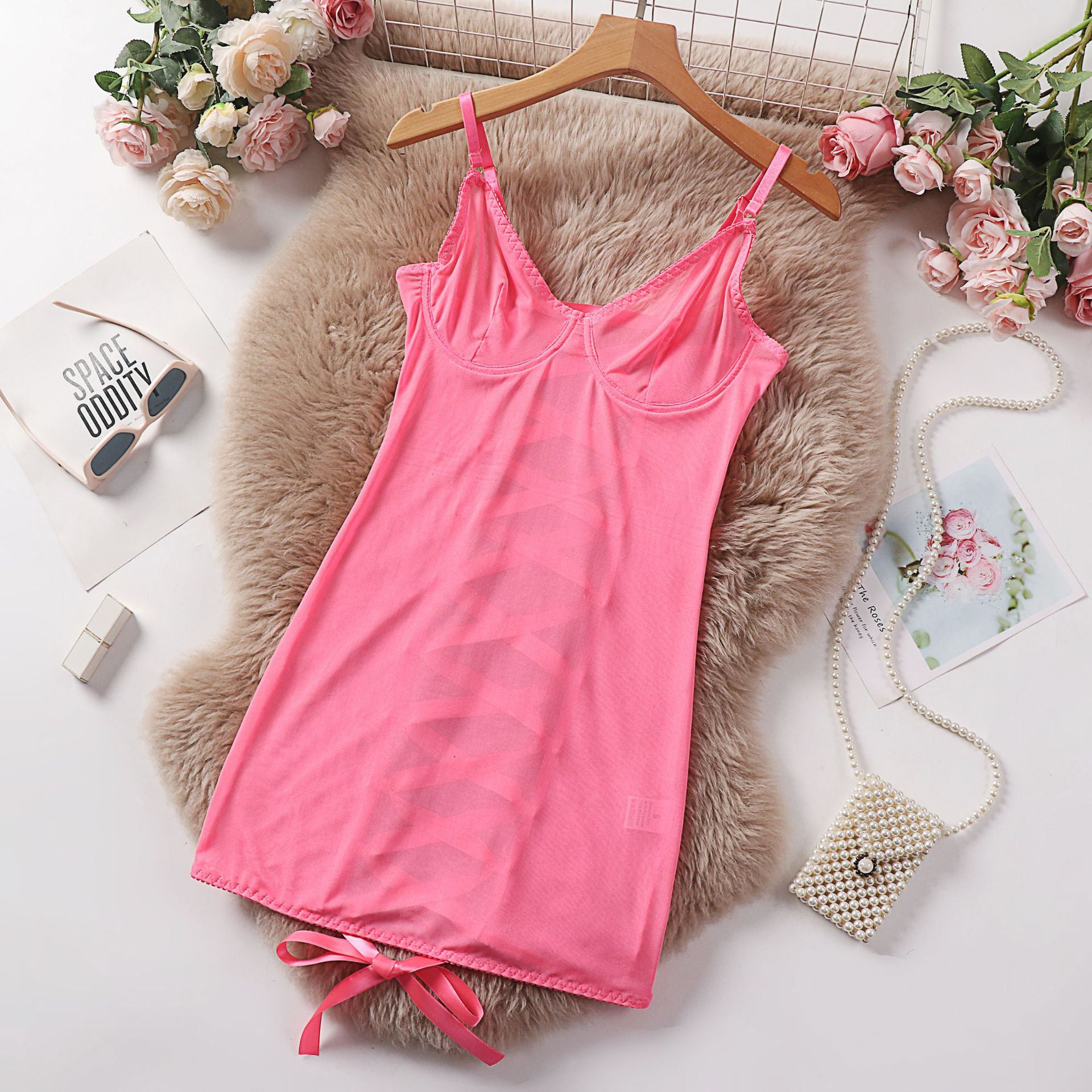 Koszulka nocna transparentna na romantyczne wieczory Dunja