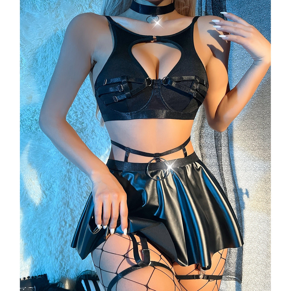 Komplet damski z baskinką elegancki na imprezę Emmye