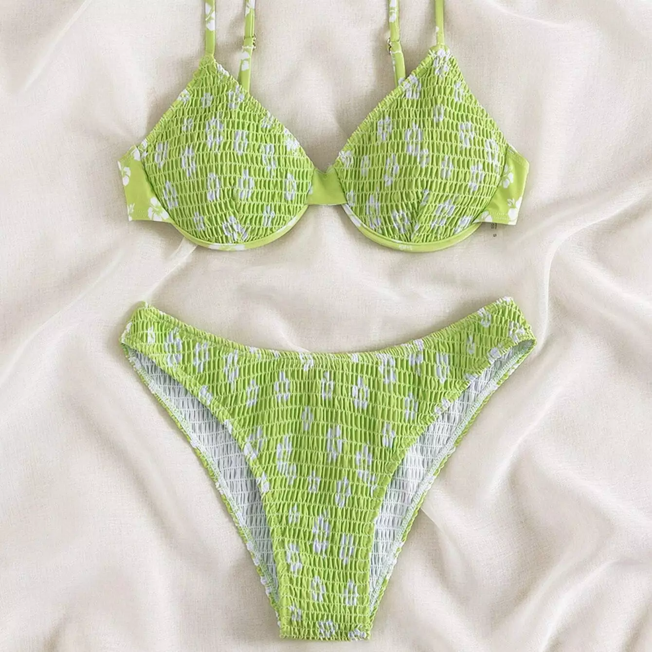 Bikini push-up plażowe z delikatnymi ramiączkami Salwa