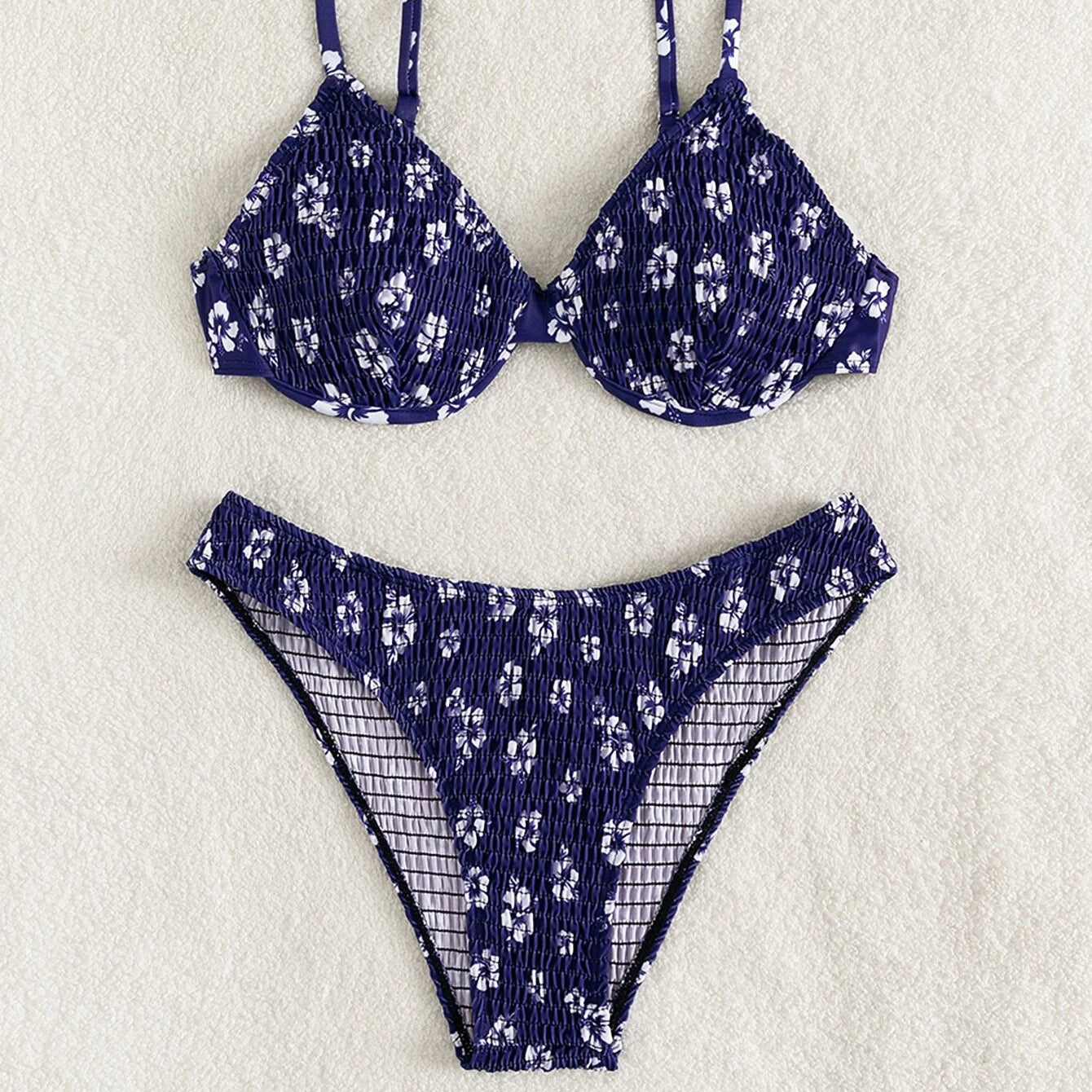 Bikini push-up plażowe z delikatnymi ramiączkami Salwa