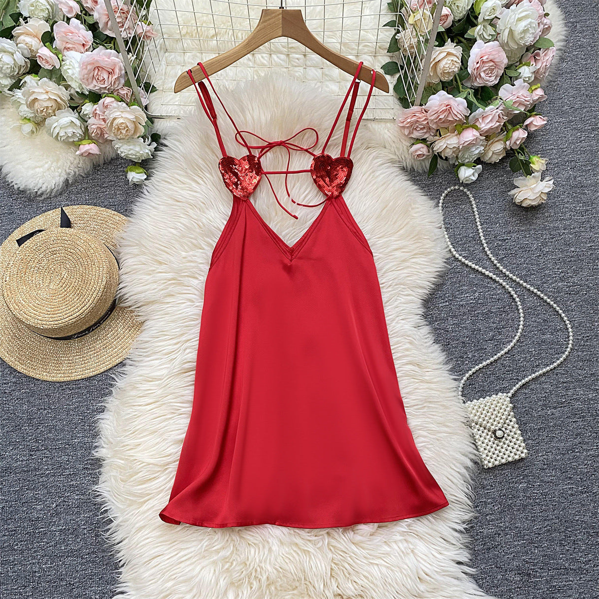 Koszulka nocna z serduszkami i regulowanymi ramiączkami Viorina