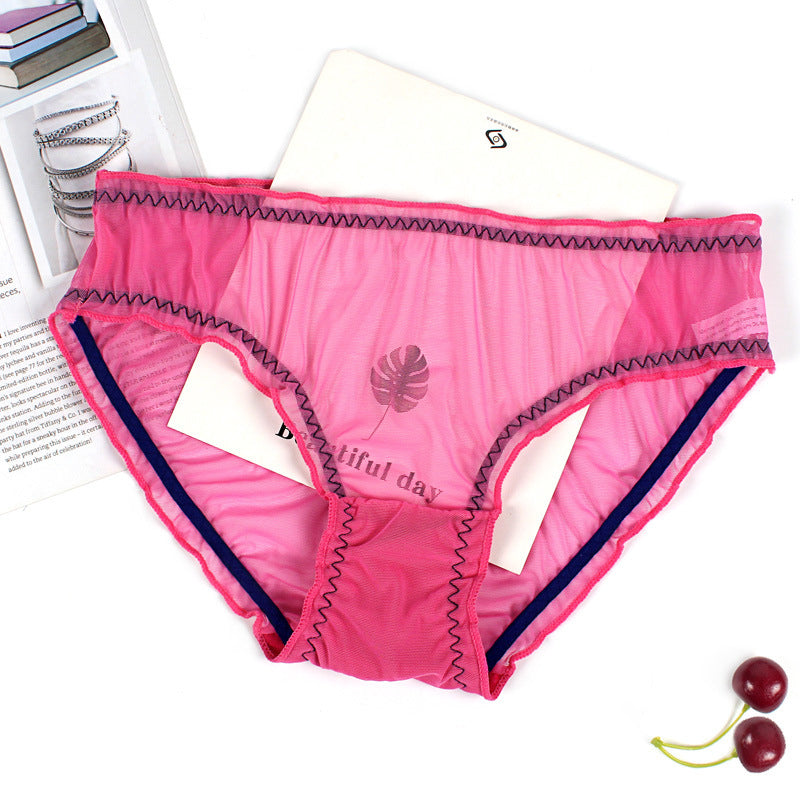 Majtki z niskim stanem z delikatnego materiału na ciepłe dni Violet