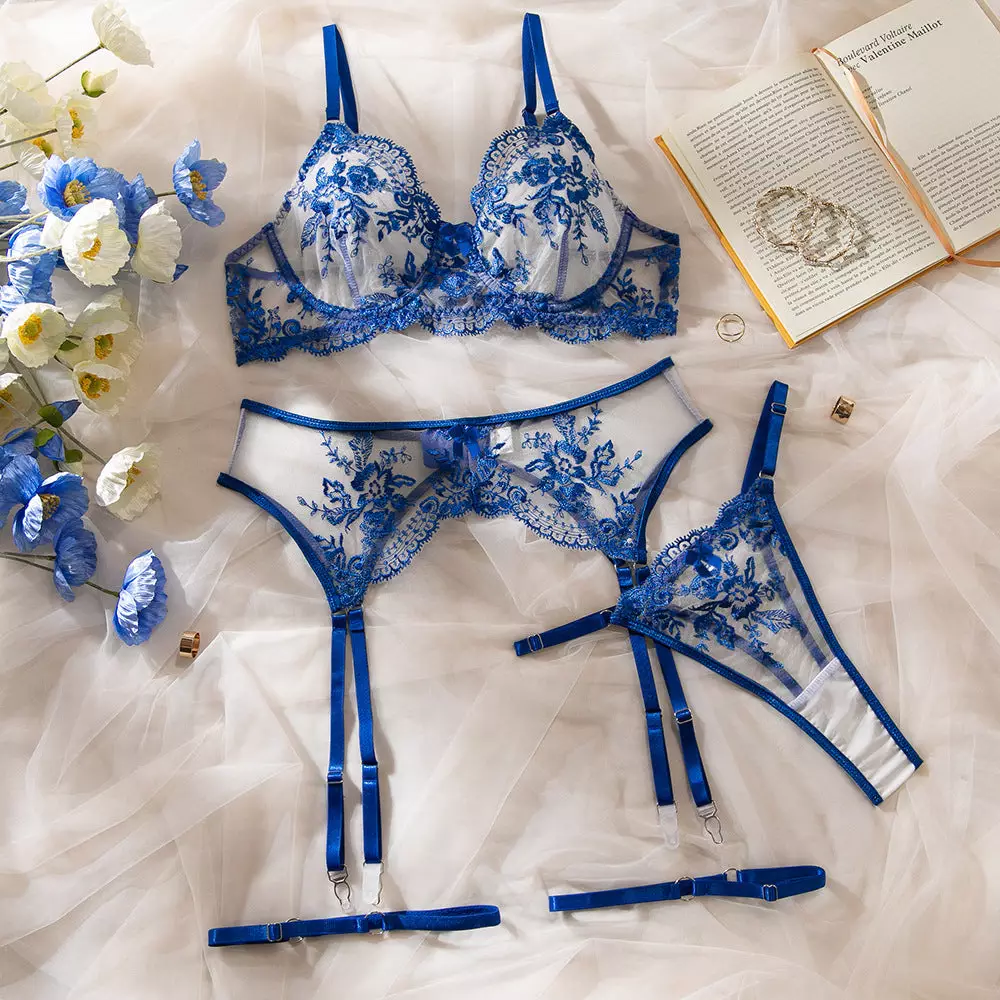 Komplet bielizny z haftem na specjalne okazje Apolonia