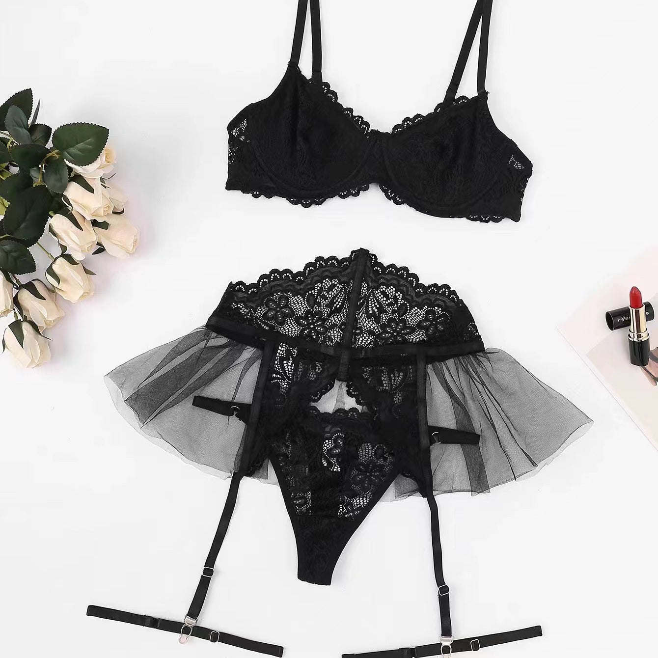 Komplet bielizny z koronką i tiulem Jose