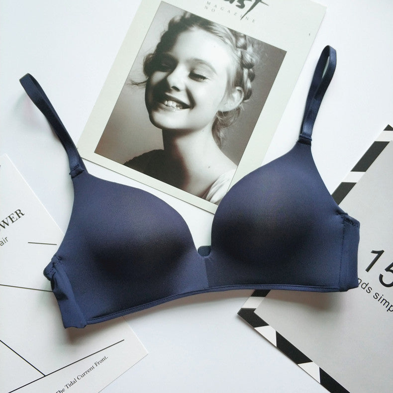 Biustonosz piankowy bez fiszbin z regulowanymi ramiączkami na co dzień Hattie