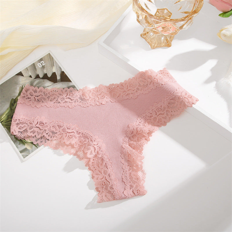 Figi z koronką na co dzień Georgica