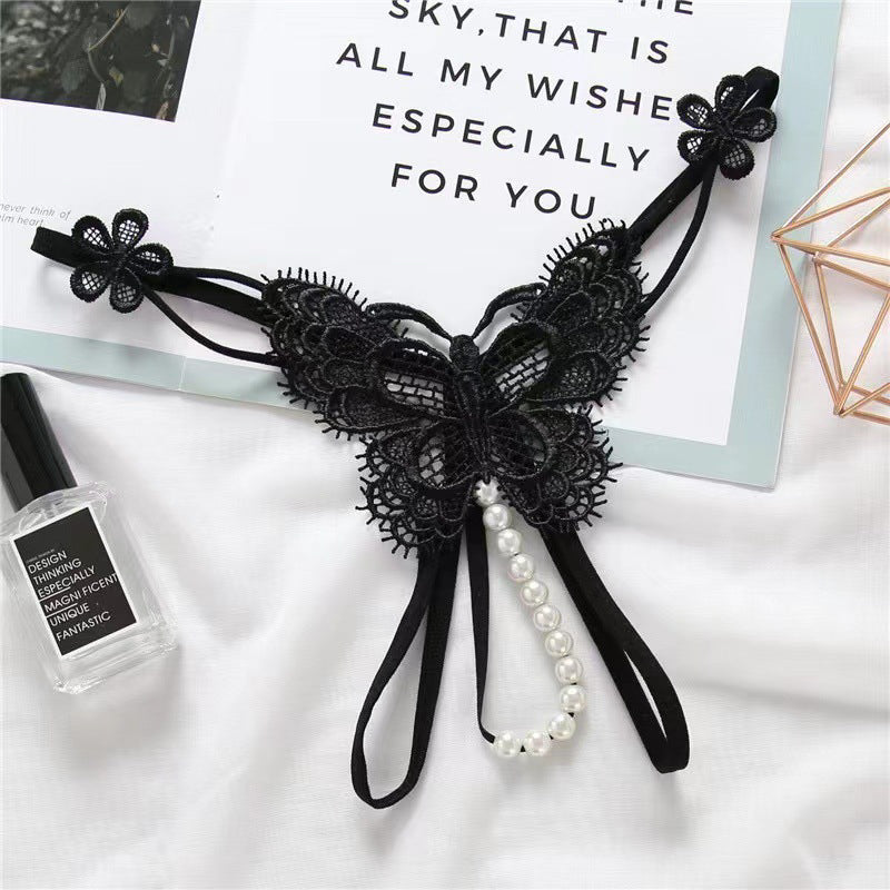 Stringi z motywem motyla i perłami eleganckie Louiselle