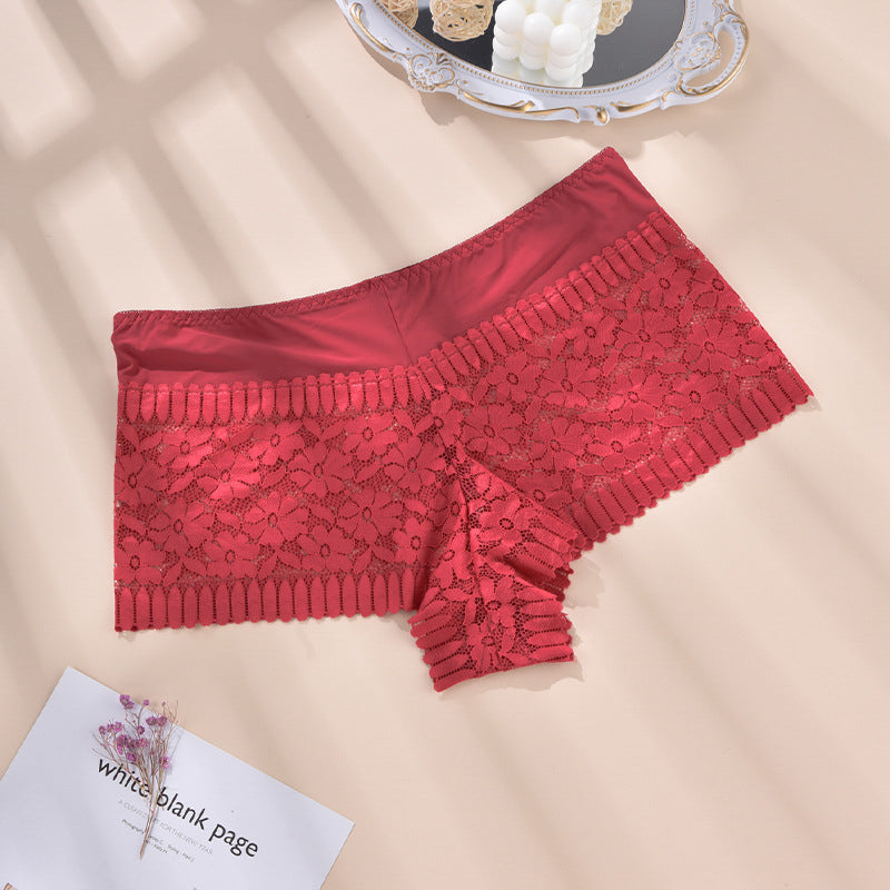 Koronkowe szorty z ozdobnym wykończeniem na specjalne okazje Vaira