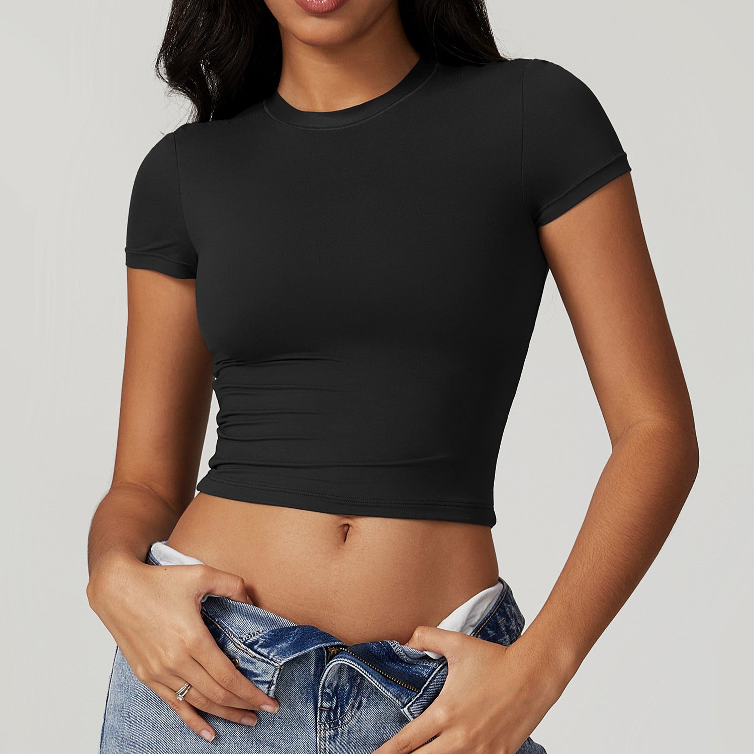 Crop top elastyczny do treningu i na co dzień Karter