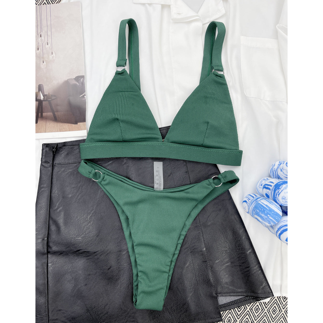 Strój kąpielowy z kółeczkami i regulowanymi ramiączkami na plażę i basen Shouko